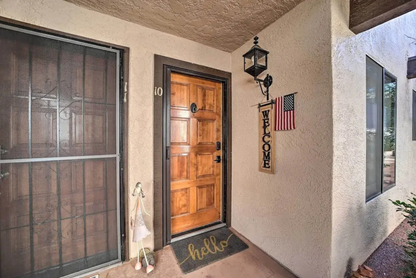 Sedona Condo w/ Pool, Hot Tub, & Pickleball!