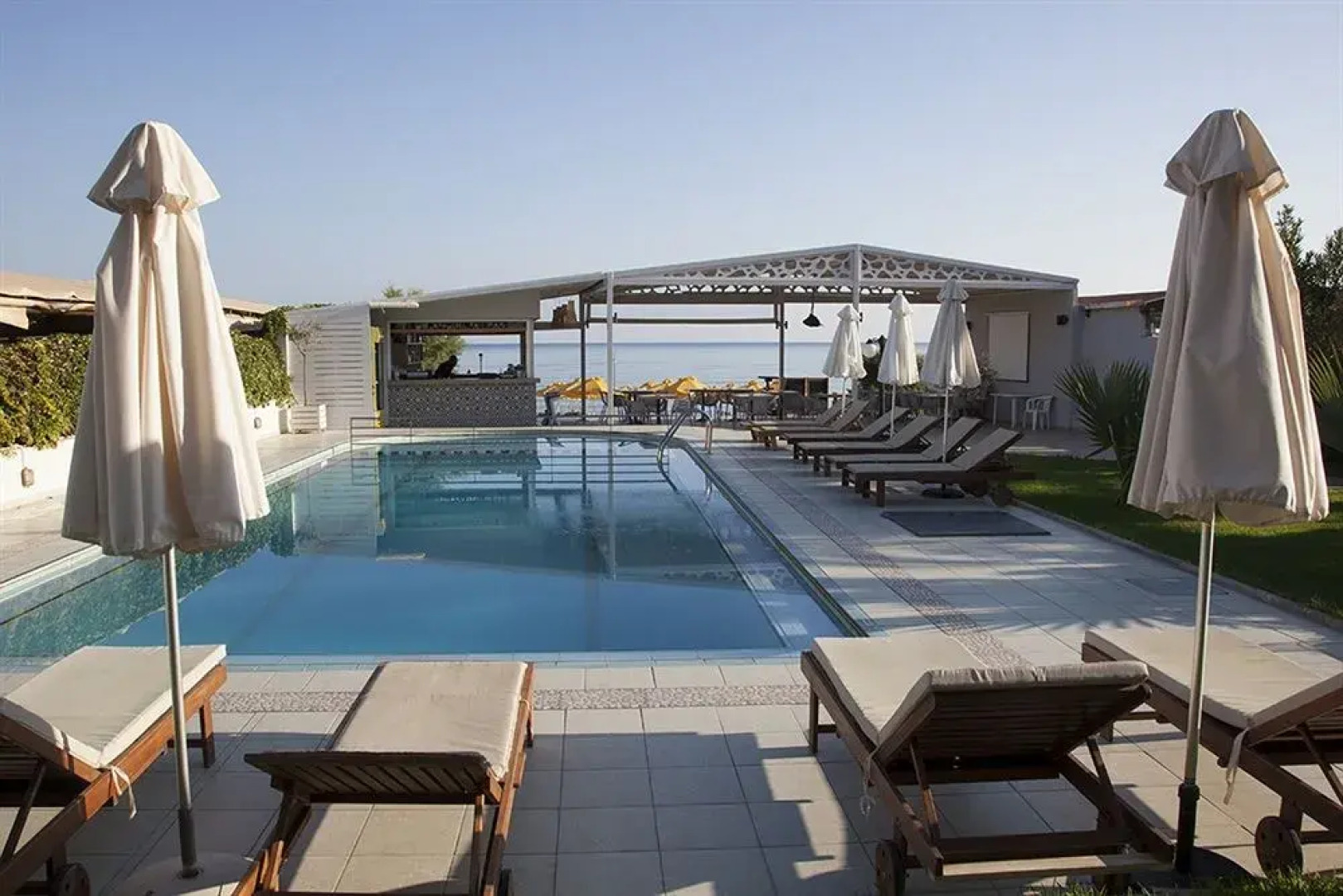 Tropicana Beach Hotel