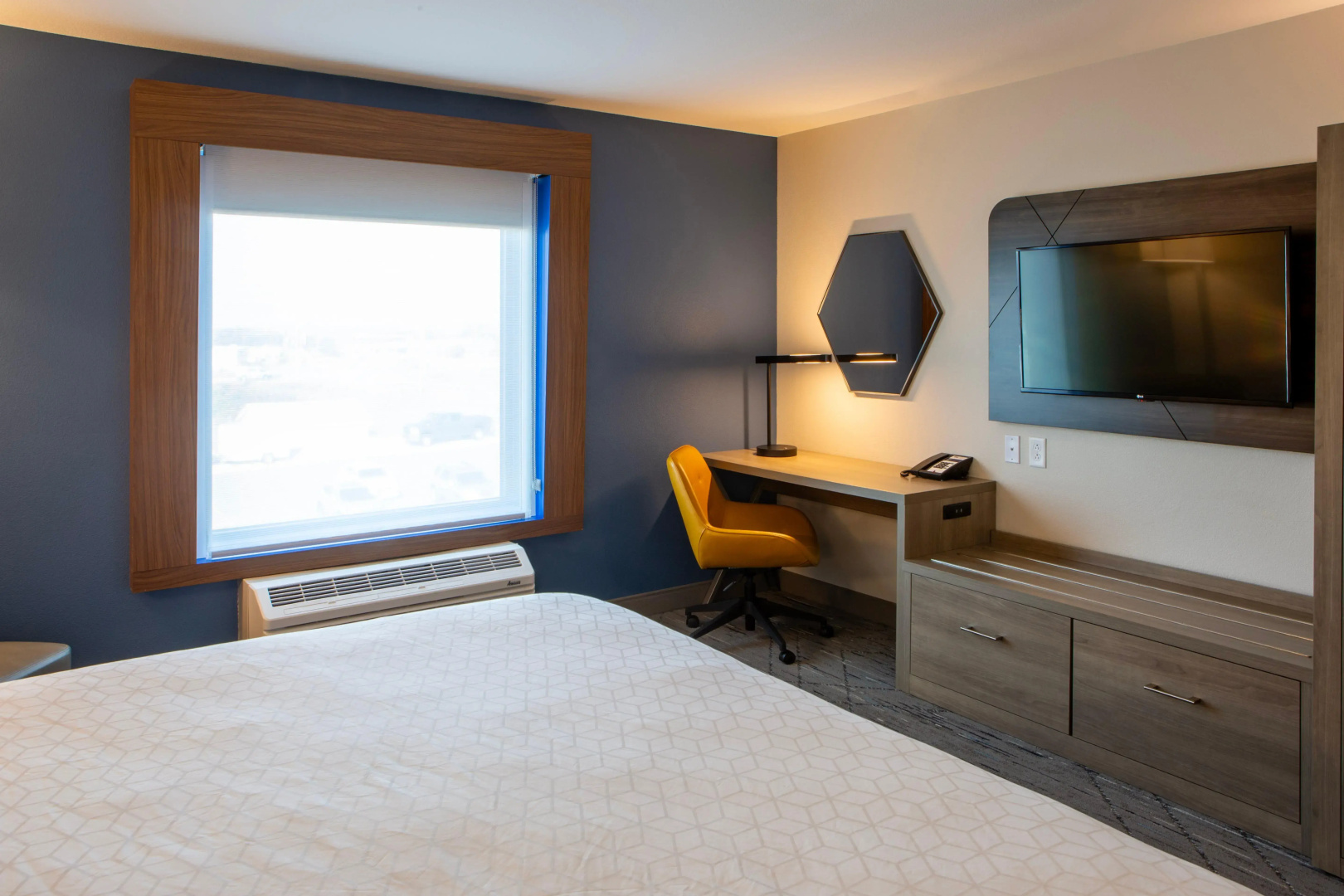 Holiday Inn Express & Suites Sioux City - Southern Hills by IHG