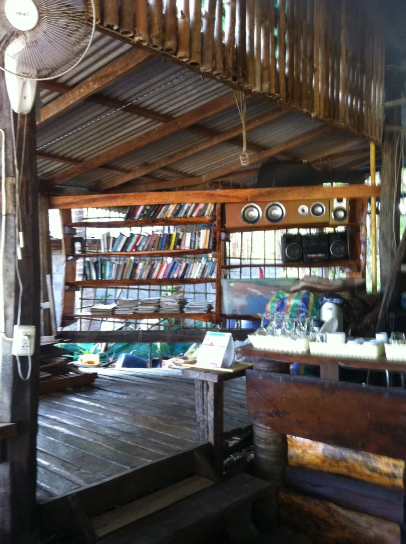 Bonhomie Beach Cottages