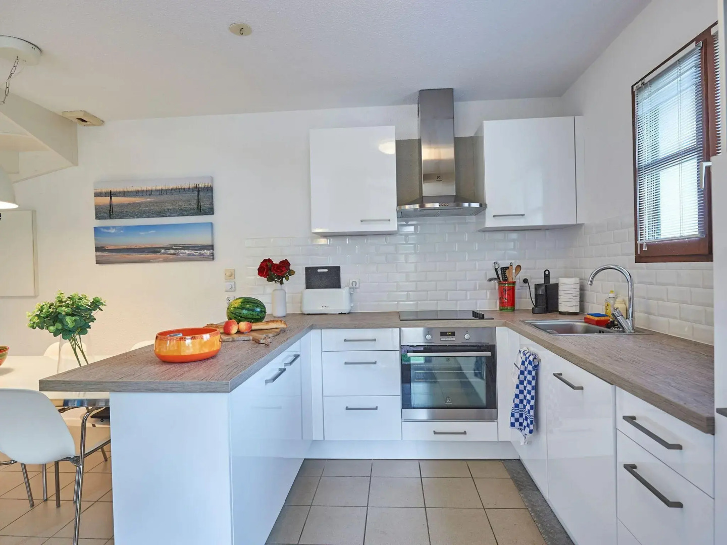 Luxurious detached villa with beautiful garden on castle estate