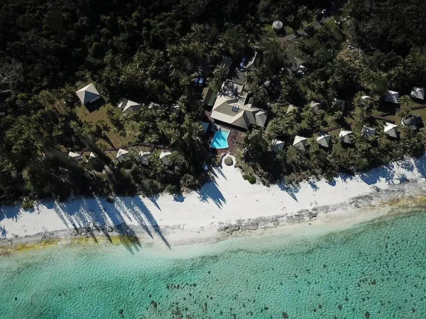 Hotel Nengone Village