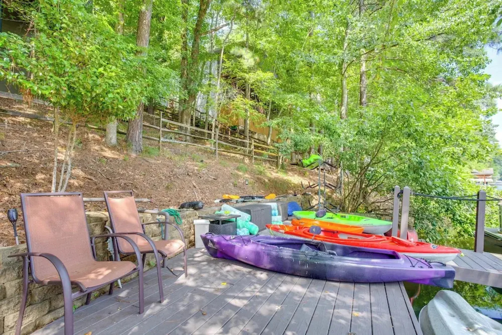 Lake Access: Waleska House w/ Floating Dock!