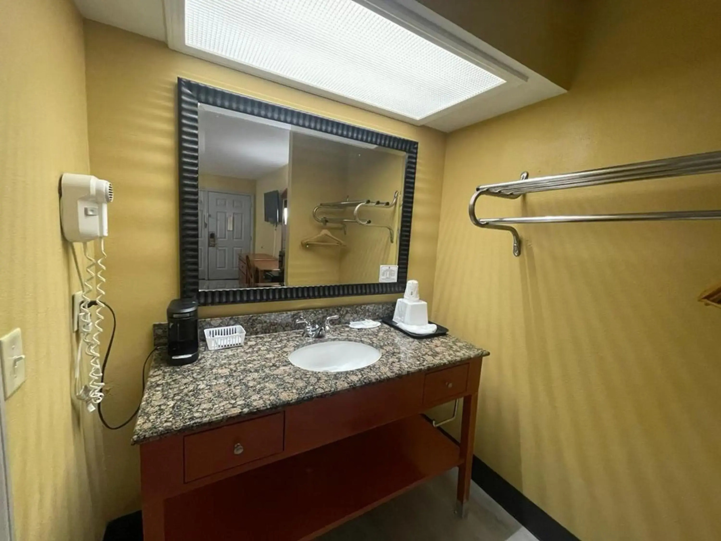 Holiday Inn Express Louisville Northeast by IHG