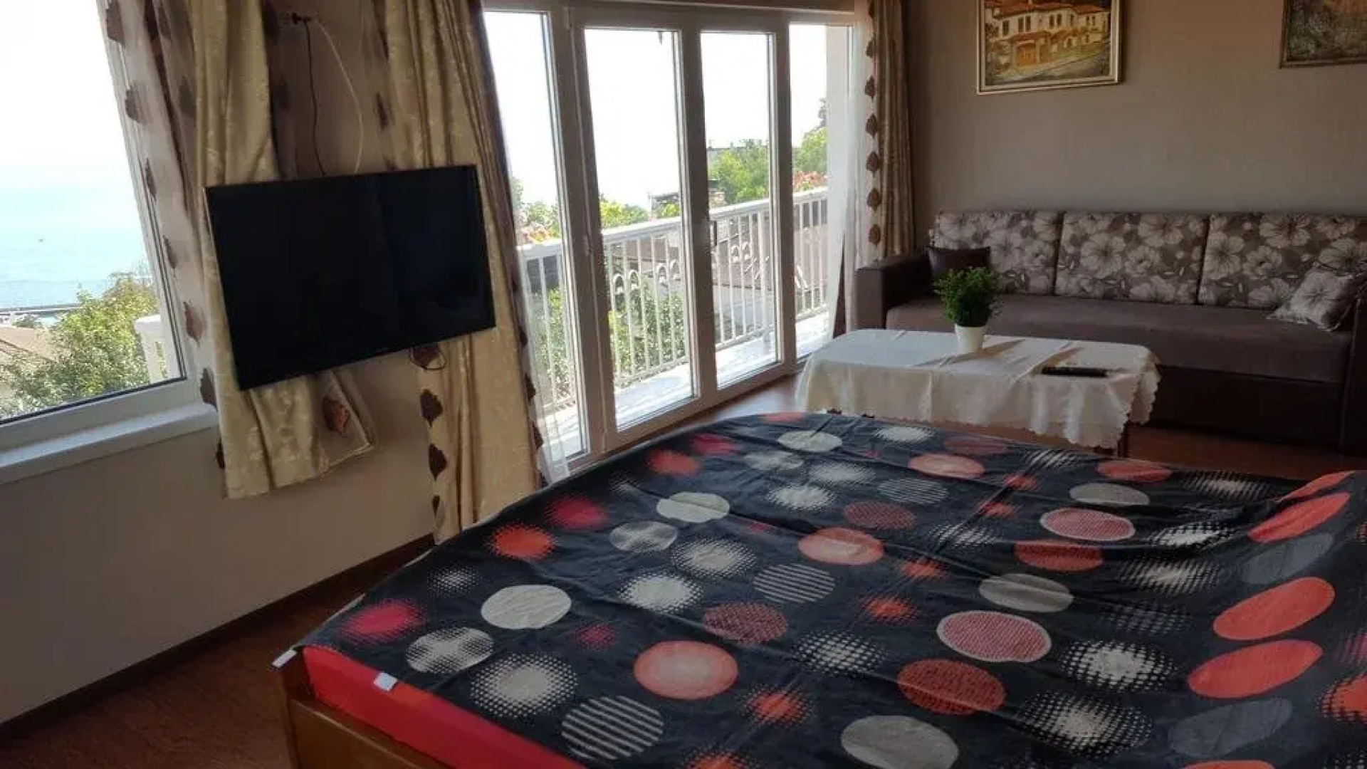 Guest House Panorama