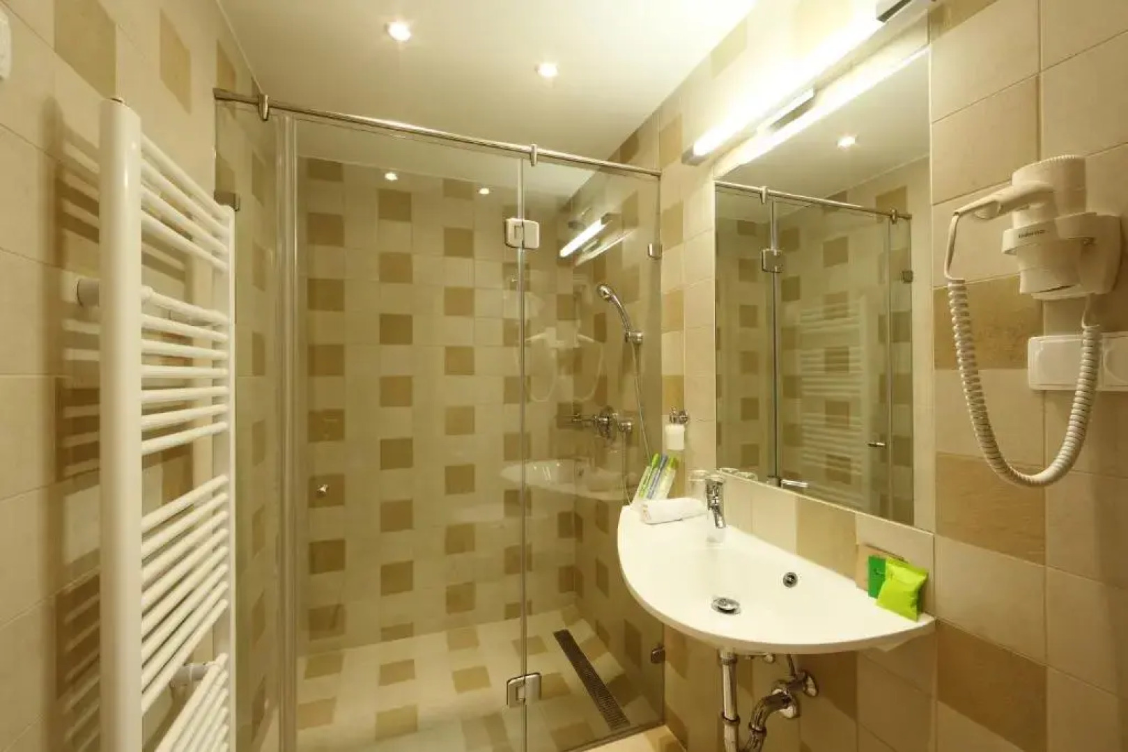 Hotel Historia Malomkert