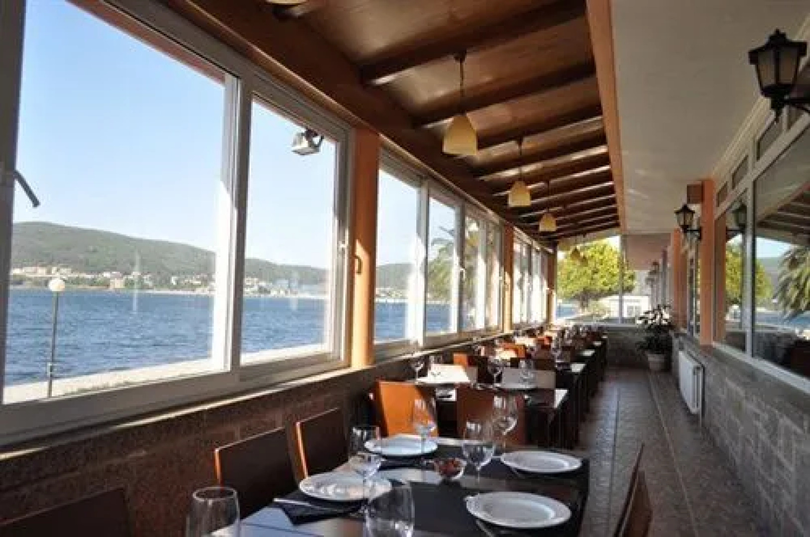 Hotel Playa de Quenxe