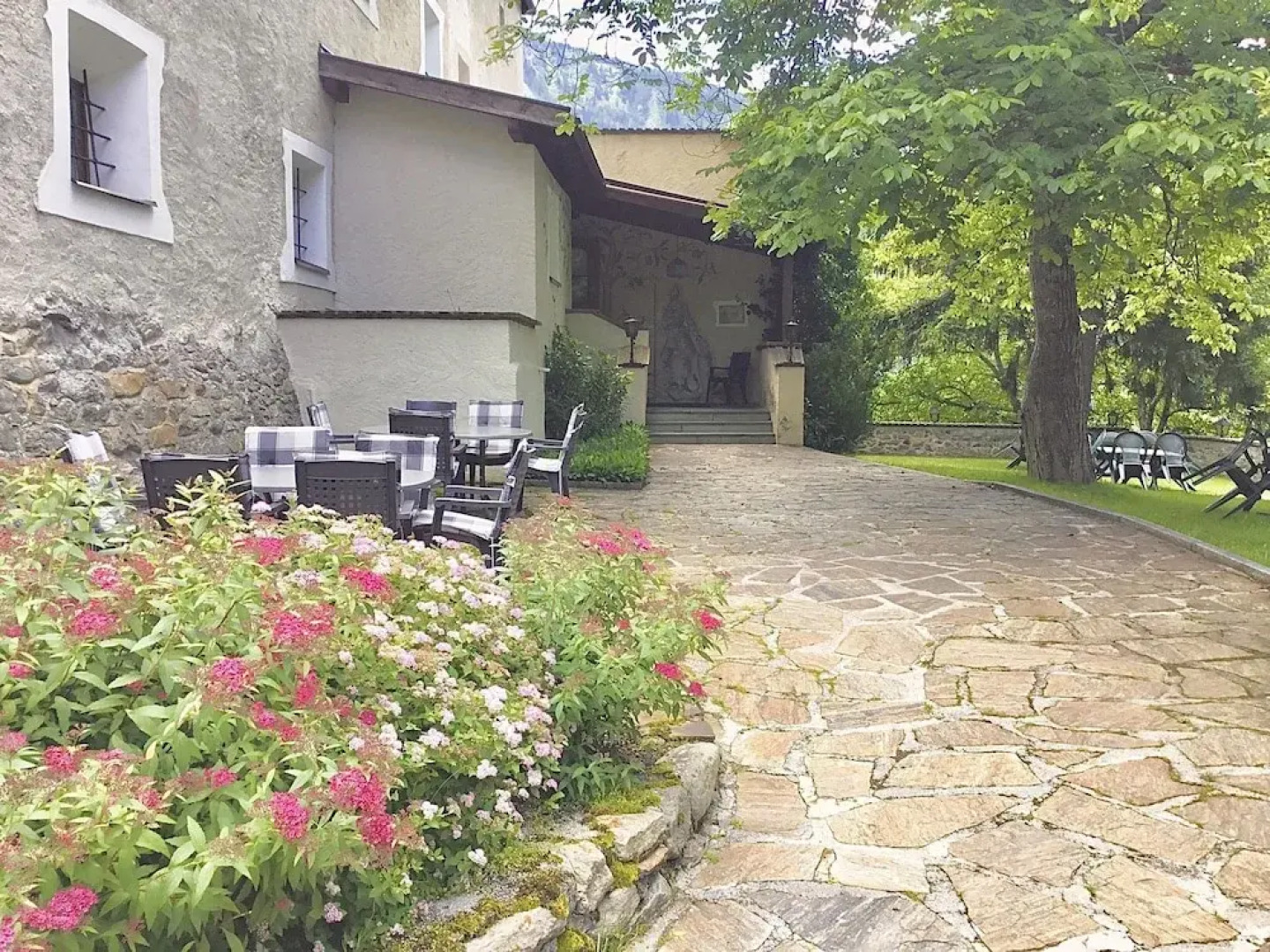 Burg Biedenegg Potzner Flie