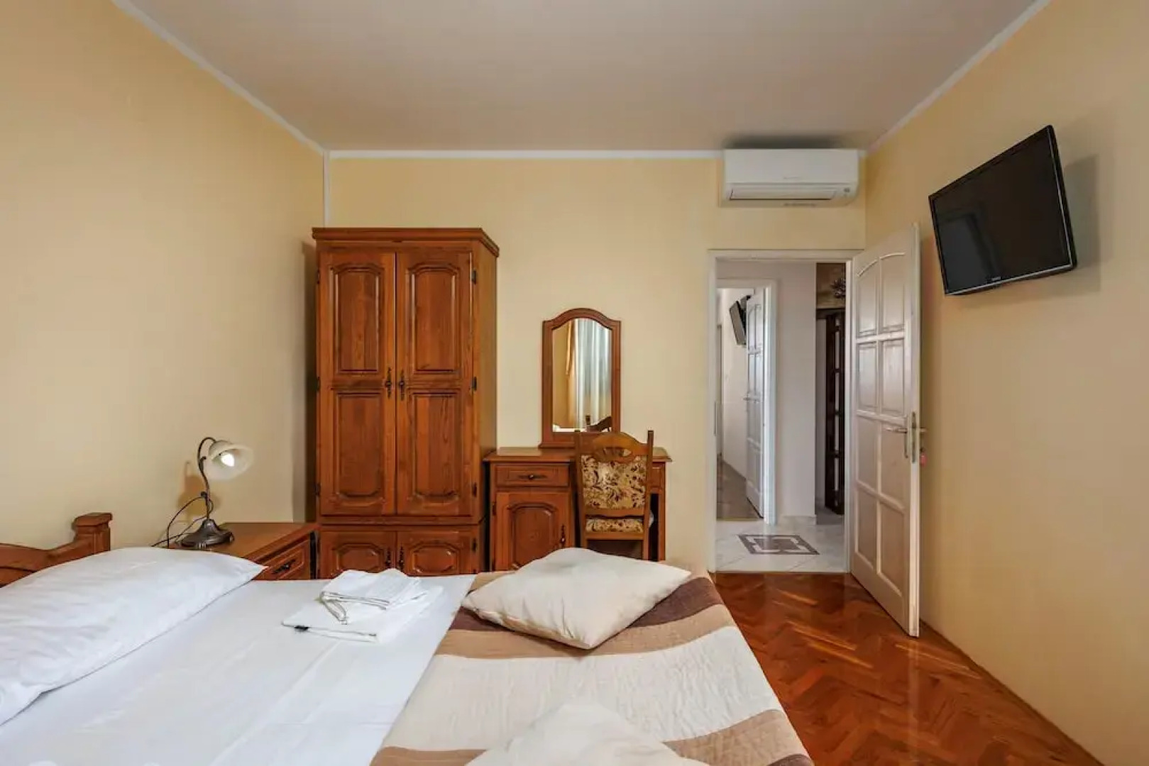 Pool Villa Divina in i an