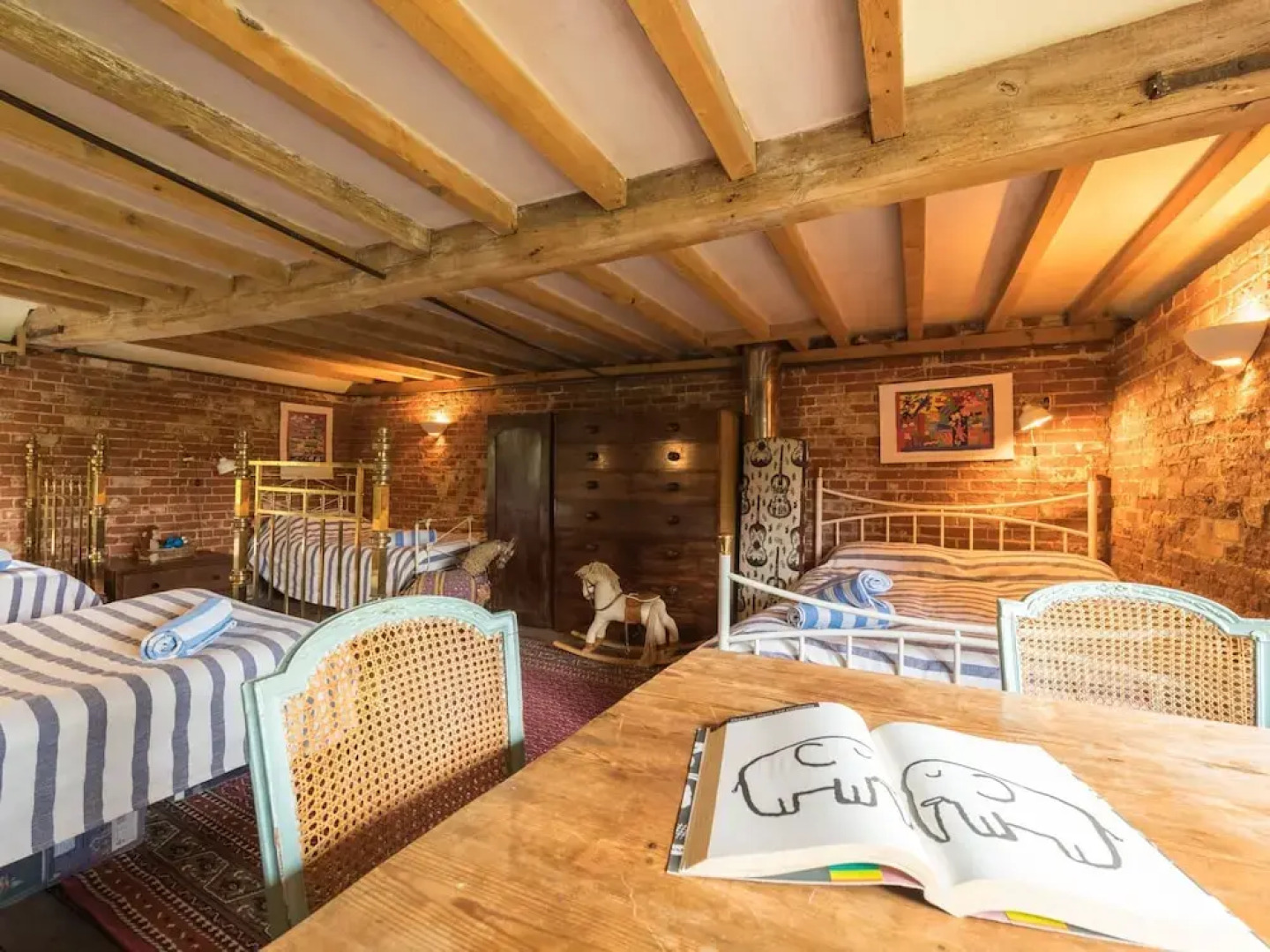 Rustic holiday home in Reepham with Garden