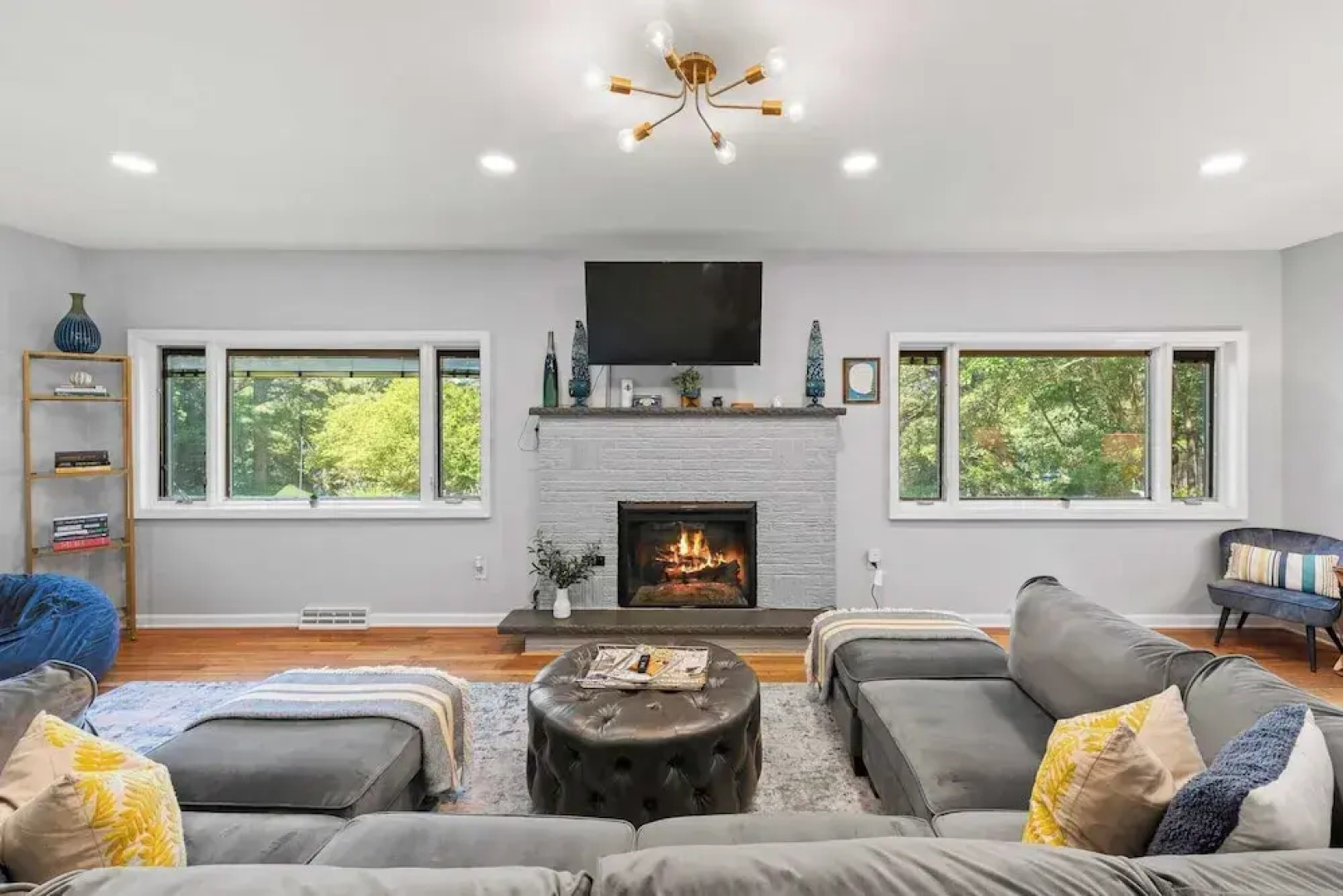 Simply Shores by Avantstay Private Beach + Dock Lake Overlook