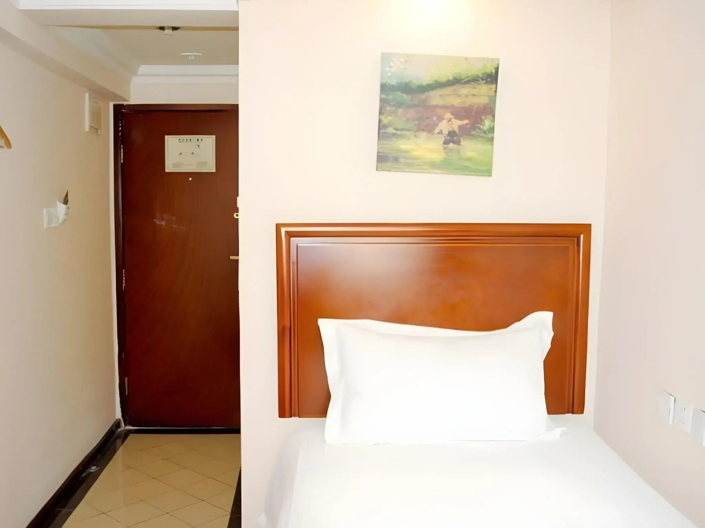 Greentree Inn Wurumuqi South Xinhua Road Hotel