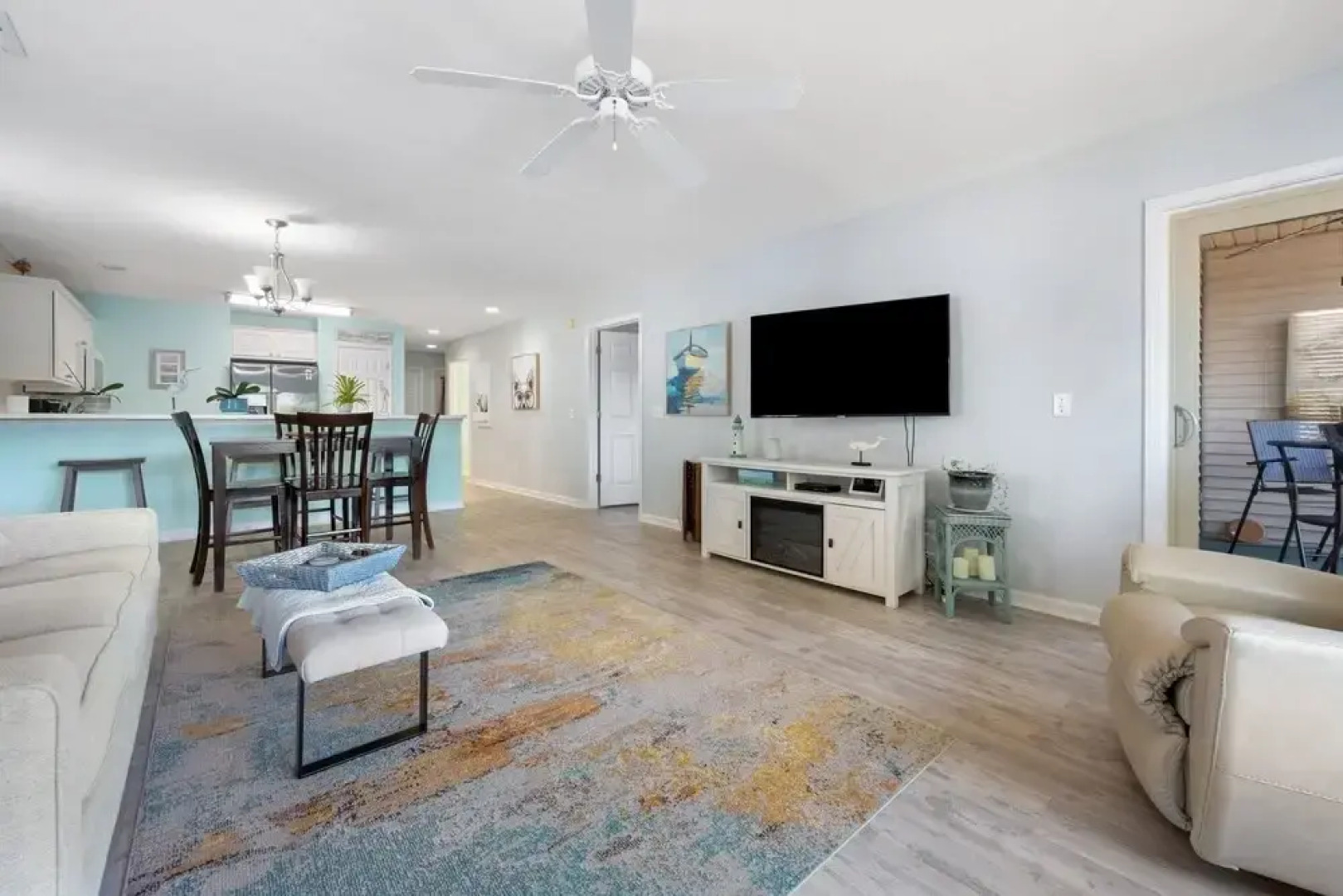 True Blue, A Perfect Retreat For Golf Enthusiasts And Those Seeking A Relaxing Getaway. 2 Bedroom Condo by Peace Vacations