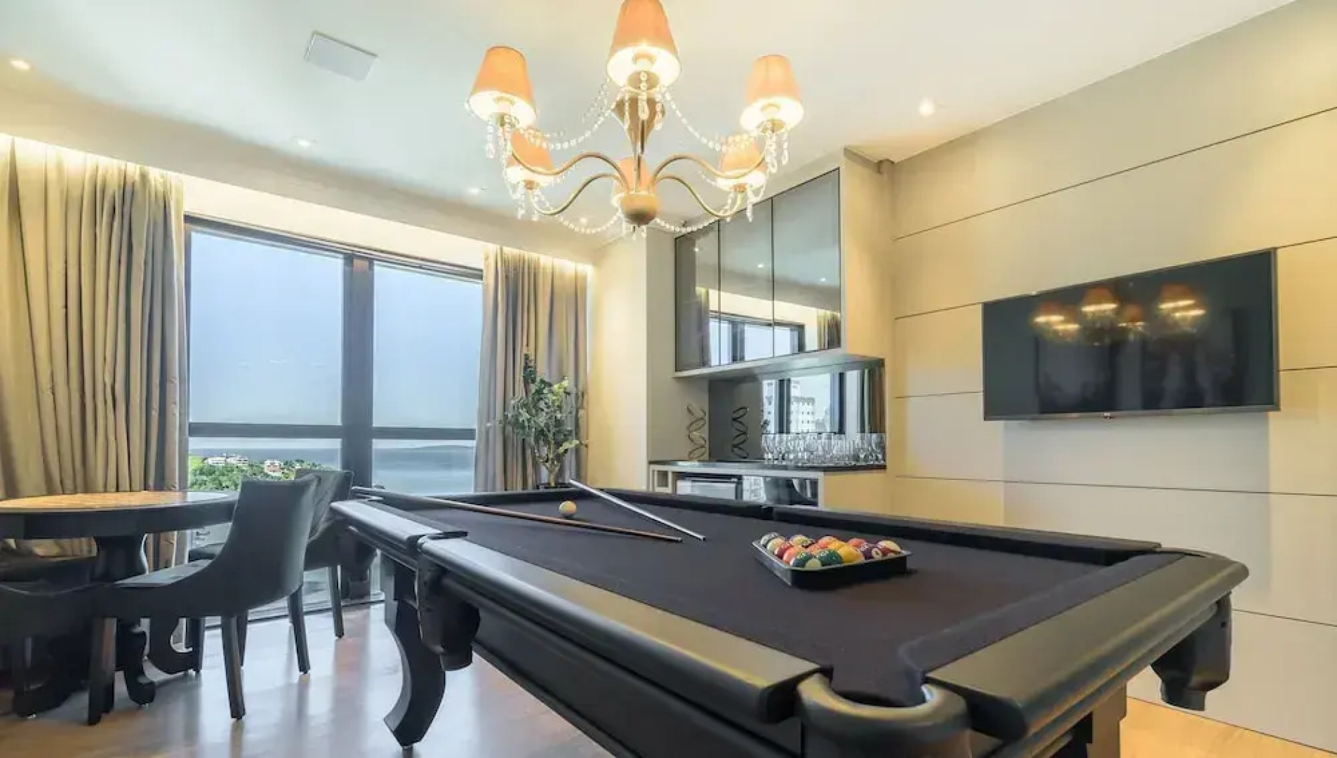 MHFBs Edifício Moderno piscina vista mar