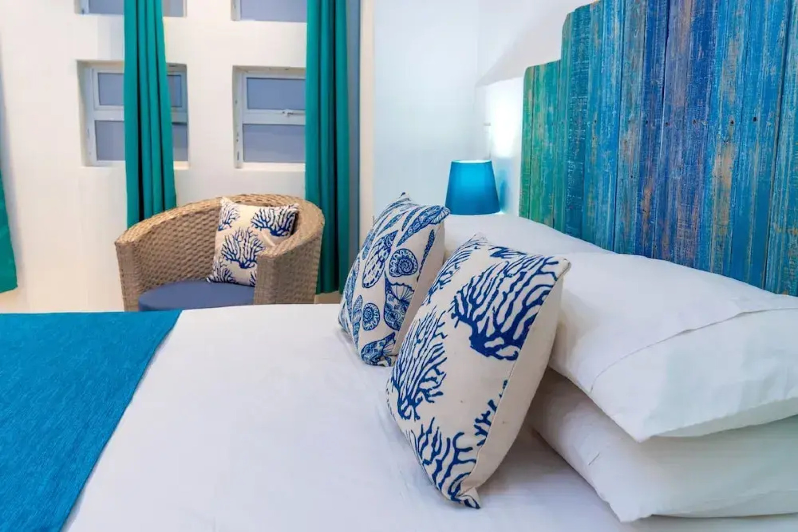 White Coral ApartaSuites