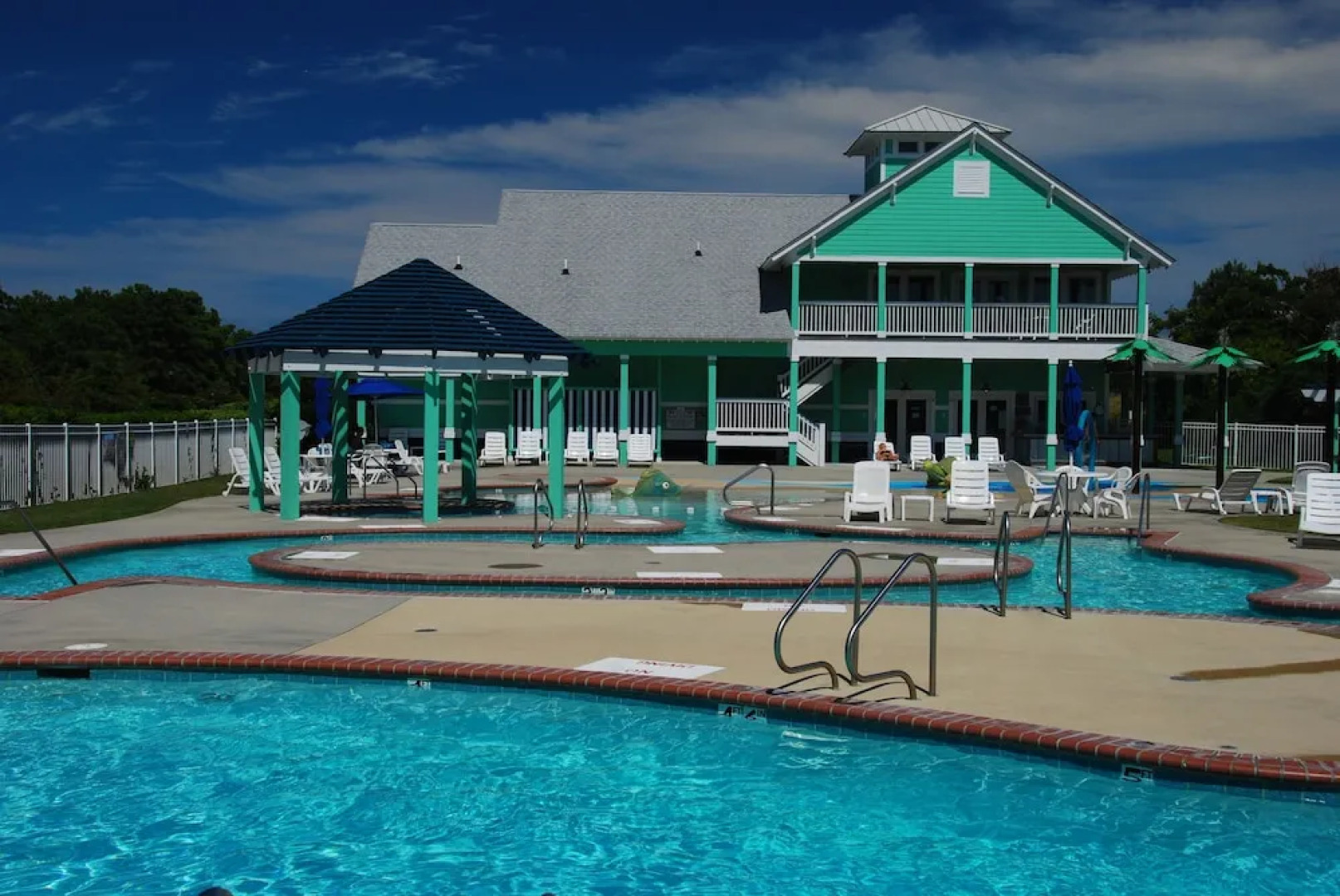 Hamilton Cay at Bermuda Bay by Kees Vacations