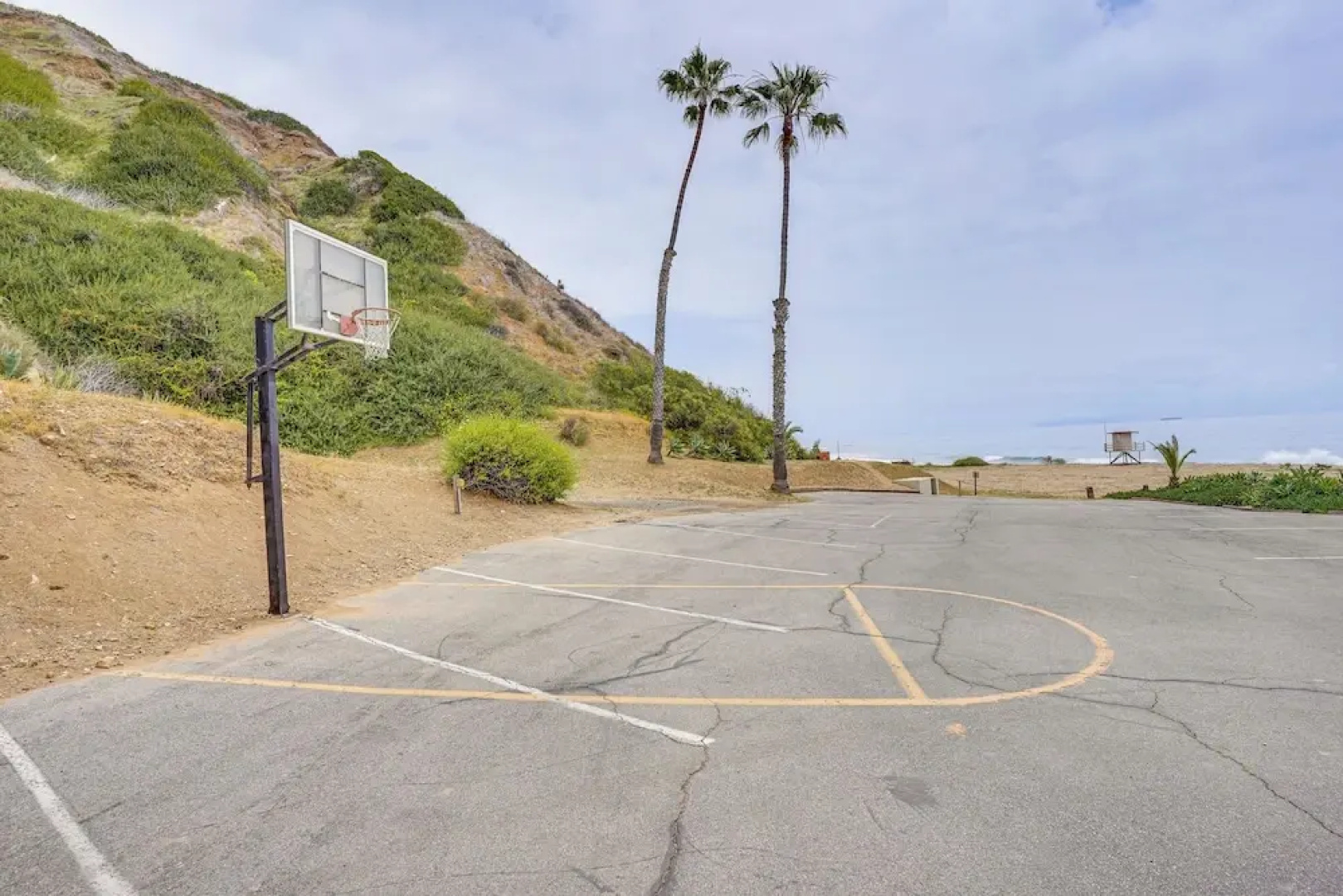 Walk to Private Beach: Rancho Palos Verdes Escape!