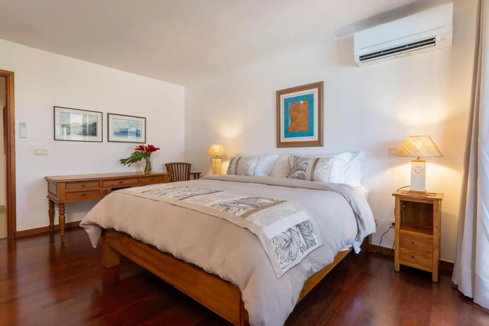 Magnificent 5 Br Villa with pool: amazing views