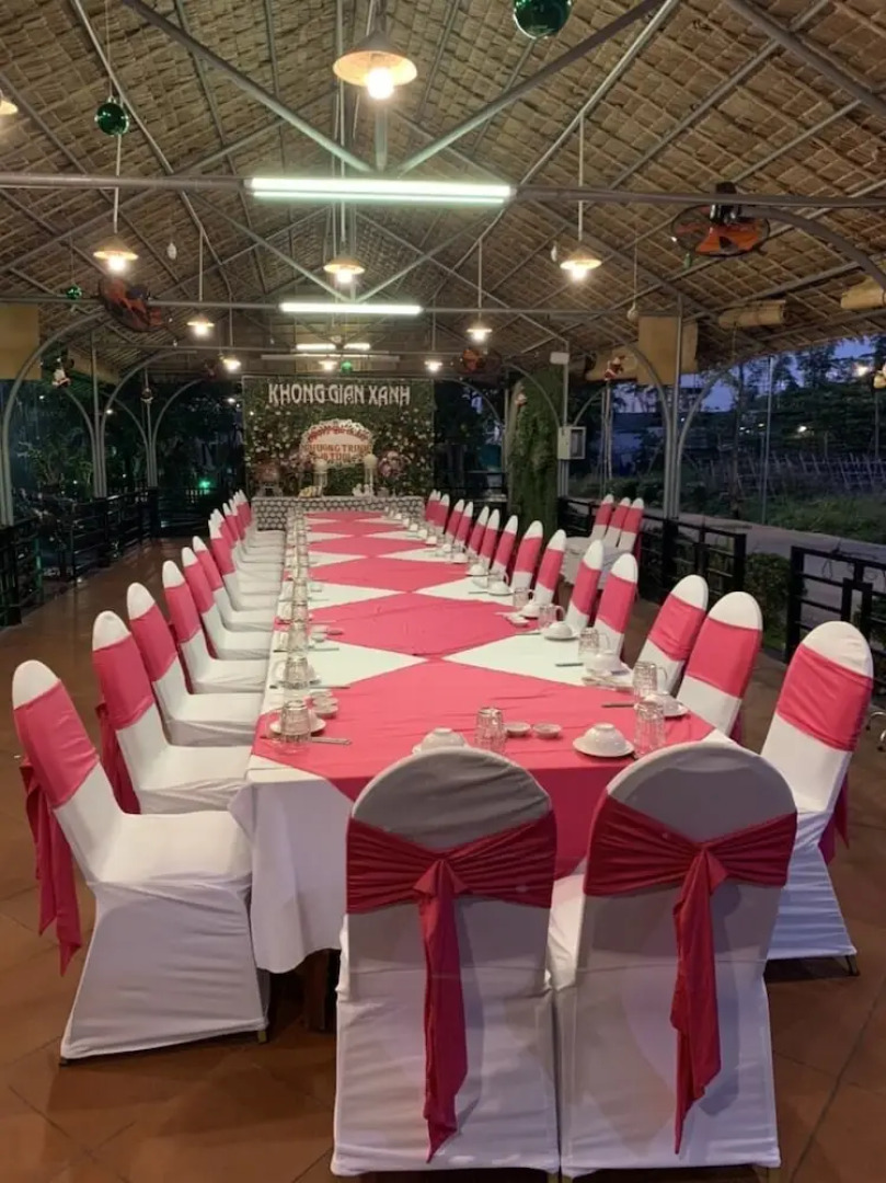 Khách Sạn Không Gian Xanh