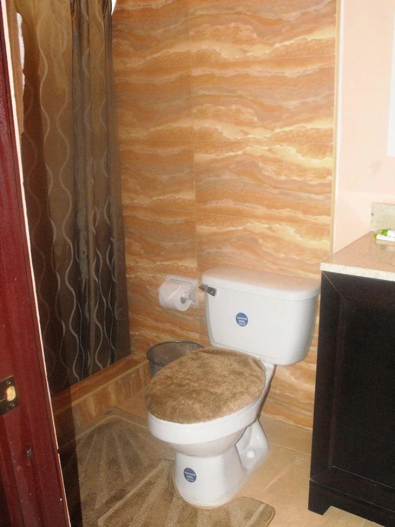 Hotel Tropik Leadonna