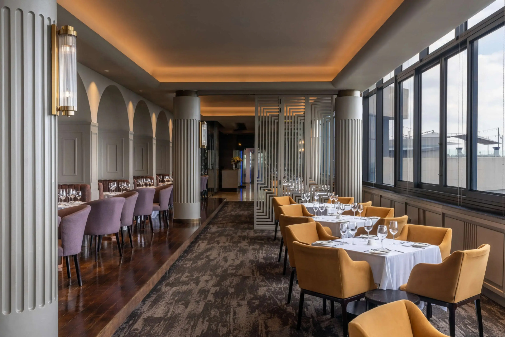 Radisson Hotel and Convention Centre OR Tambo Airport