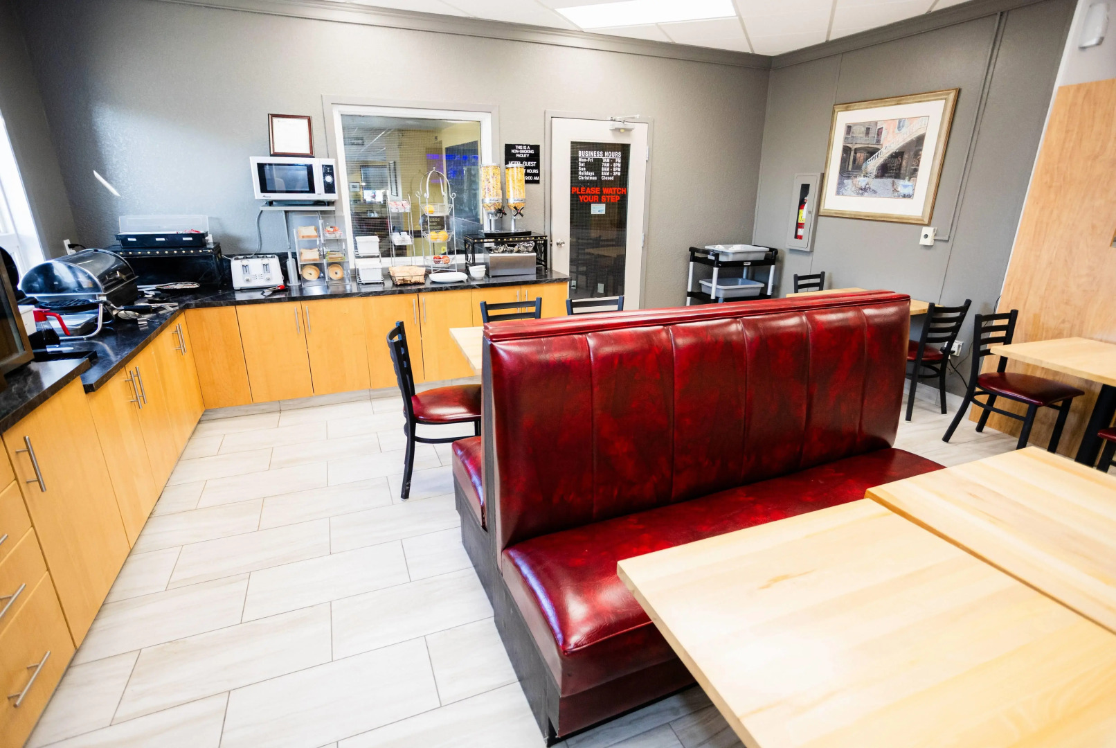 Super 8 by Wyndham Drayton Valley