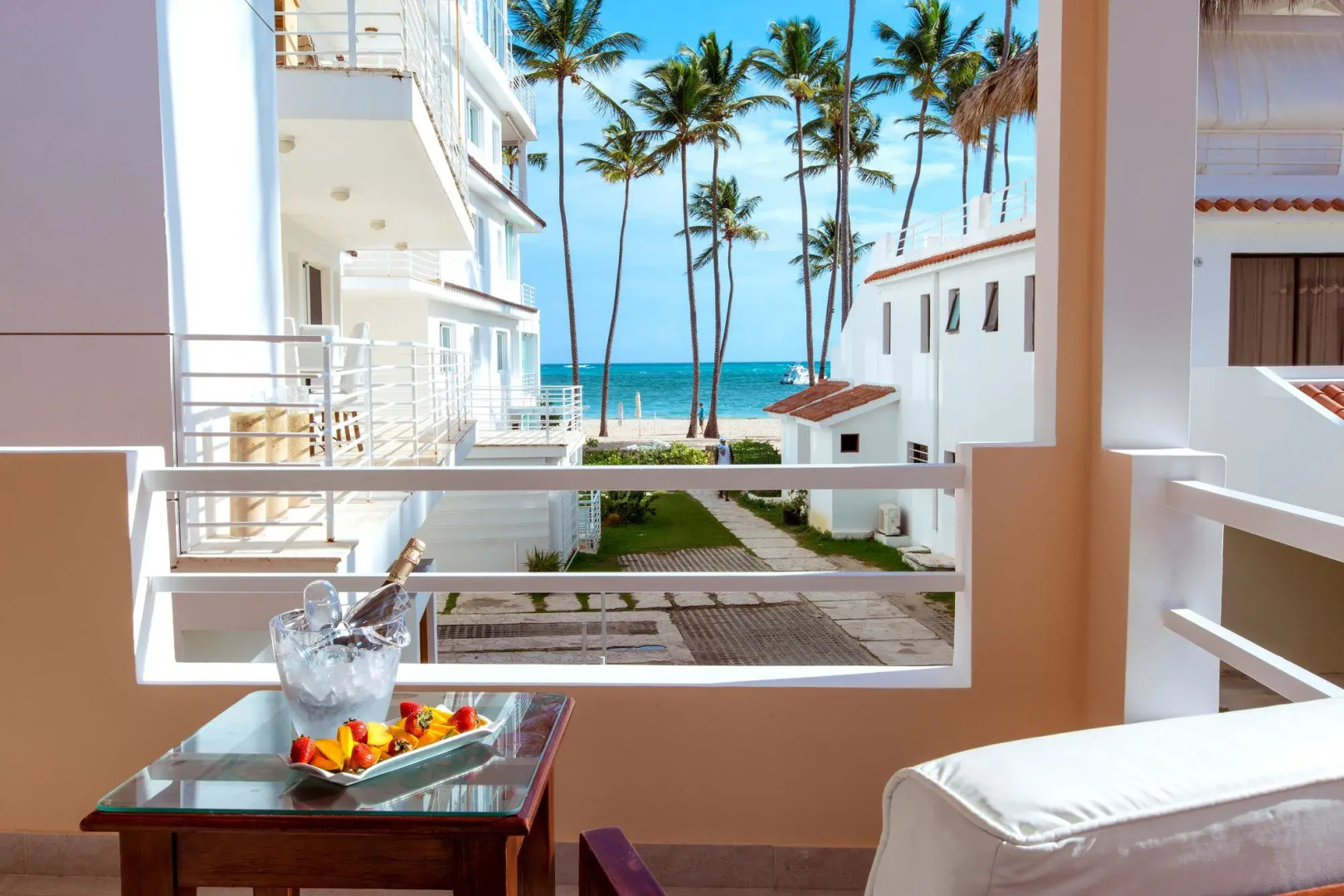 Beach Bungalows Los Corales Club & Spa