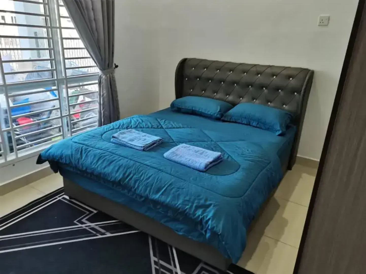 Abah StayCation