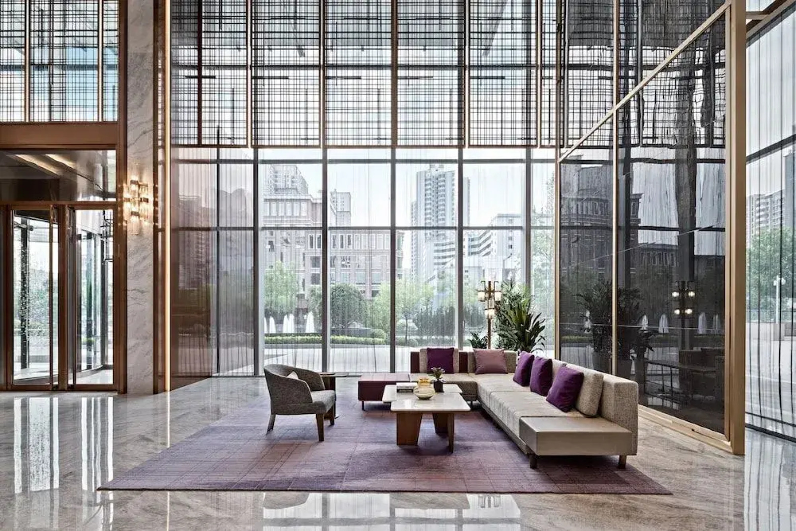 Sunshine International Hotel