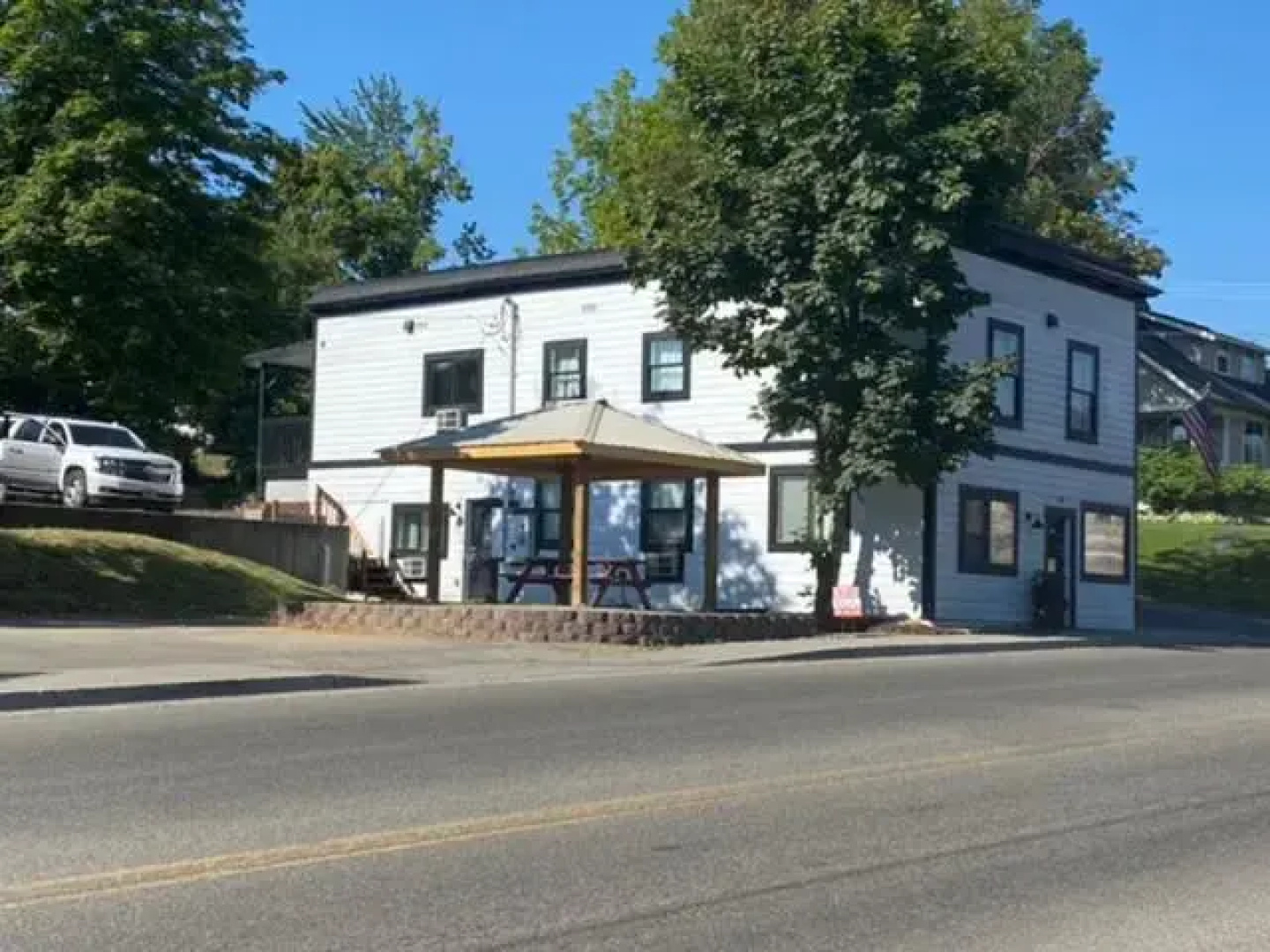 St. Maries Inn