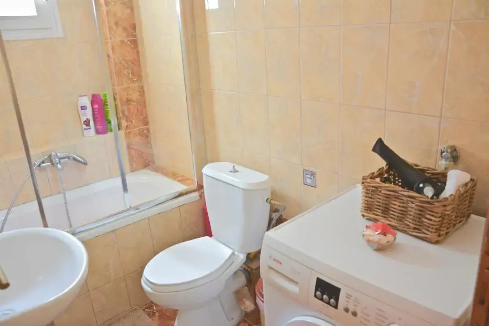 Alex Superior Apartment