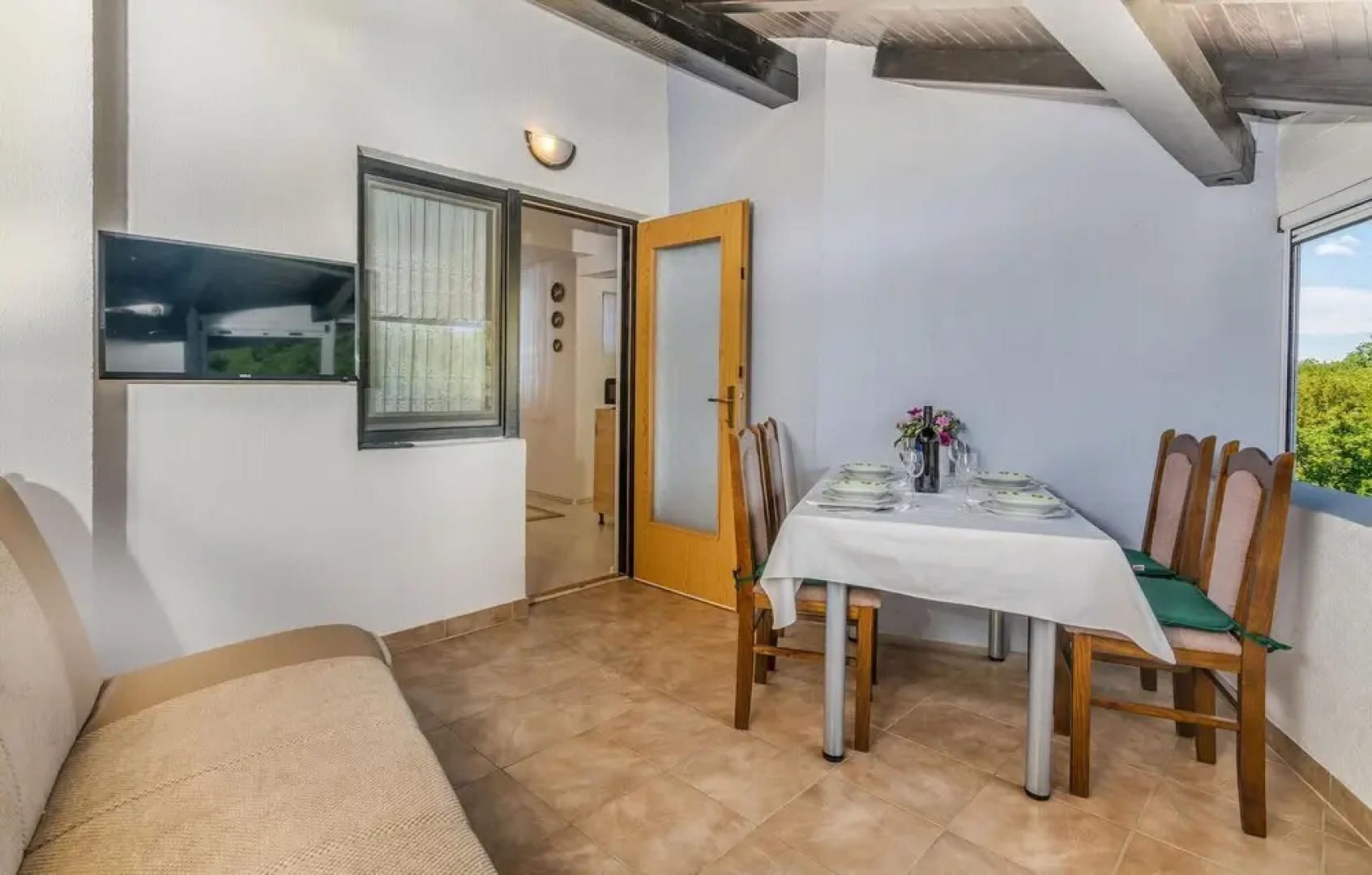 Amazing Home in Zupanje With Wifi and 1 Bedrooms