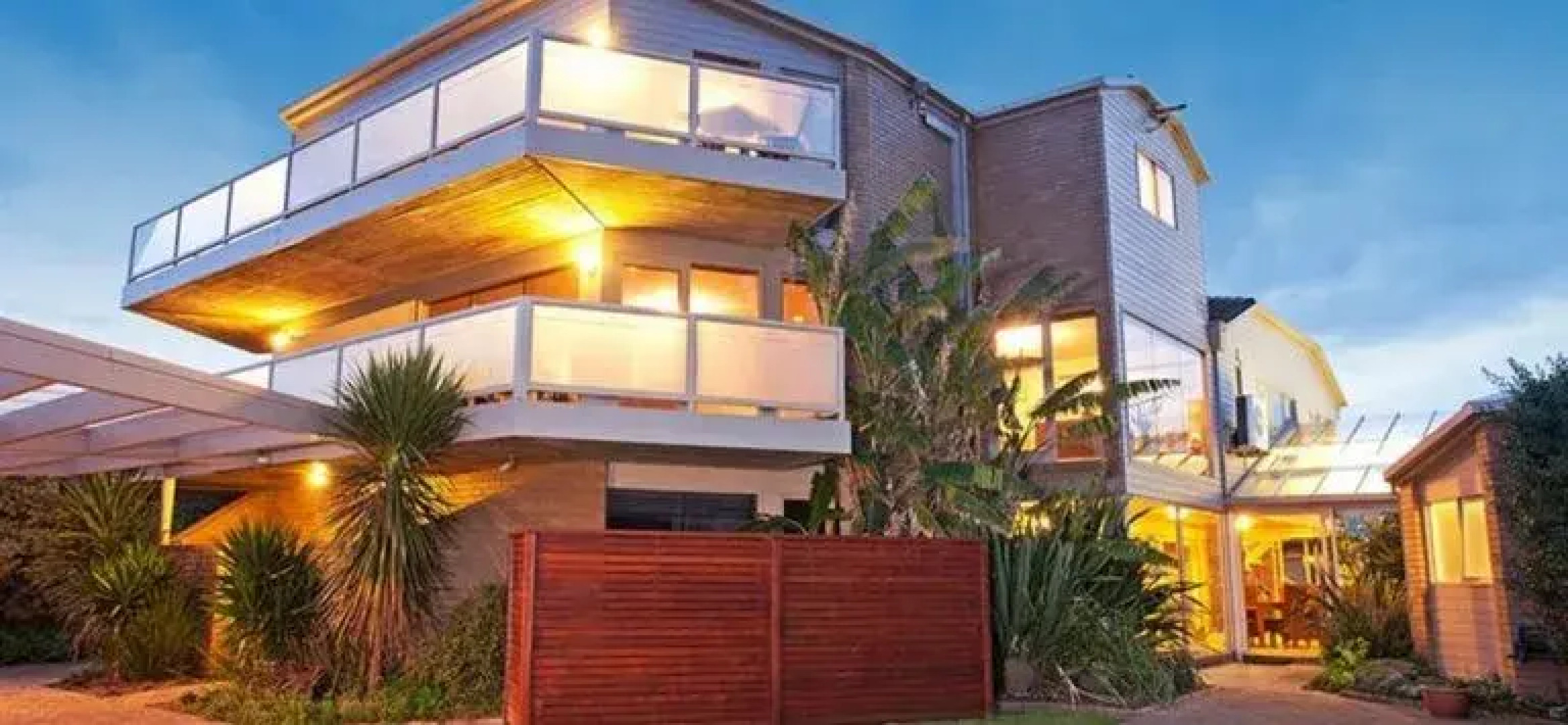 Whitesbeach Guesthouse