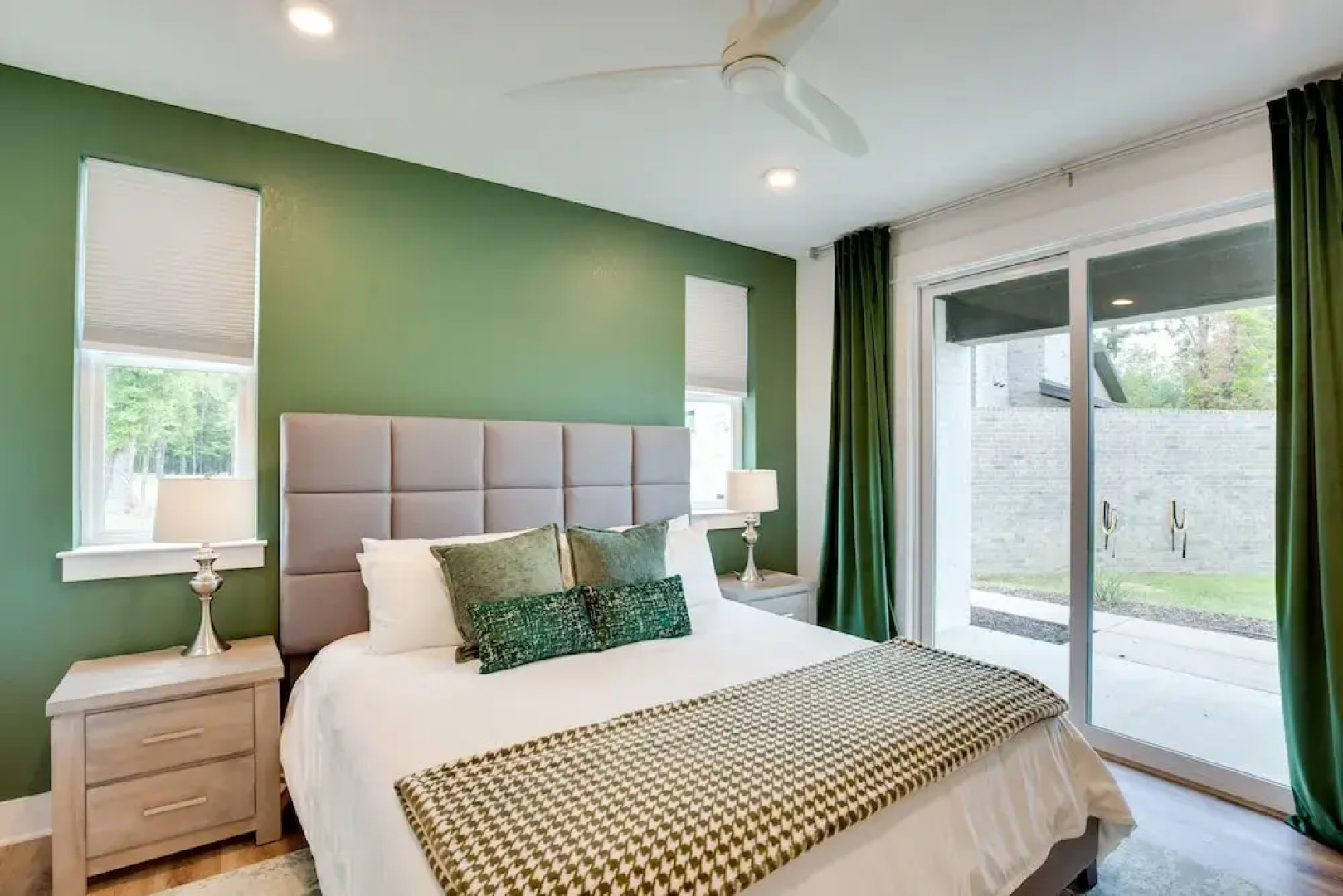 On Cedar Creek Reservoir: Malakoff Home w/ Pool!