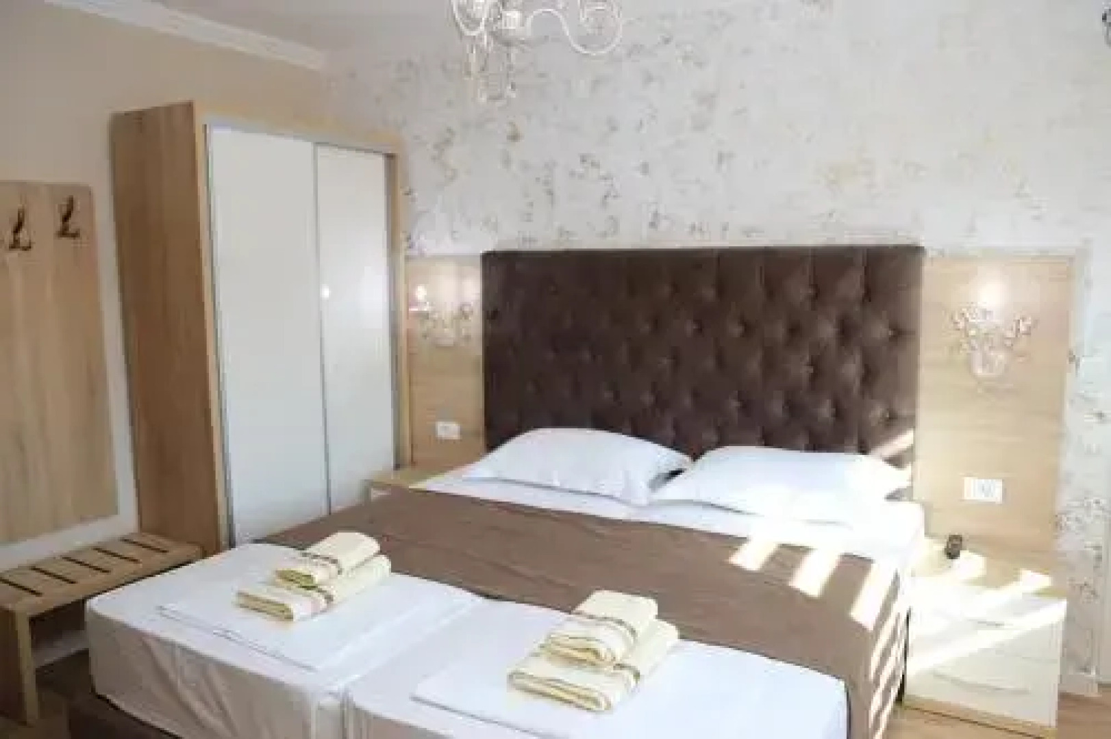 Apartments and Rooms Holiday