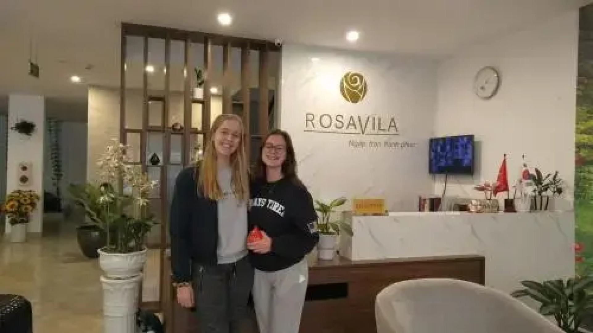 Rosa Villa Hotel & Apartment