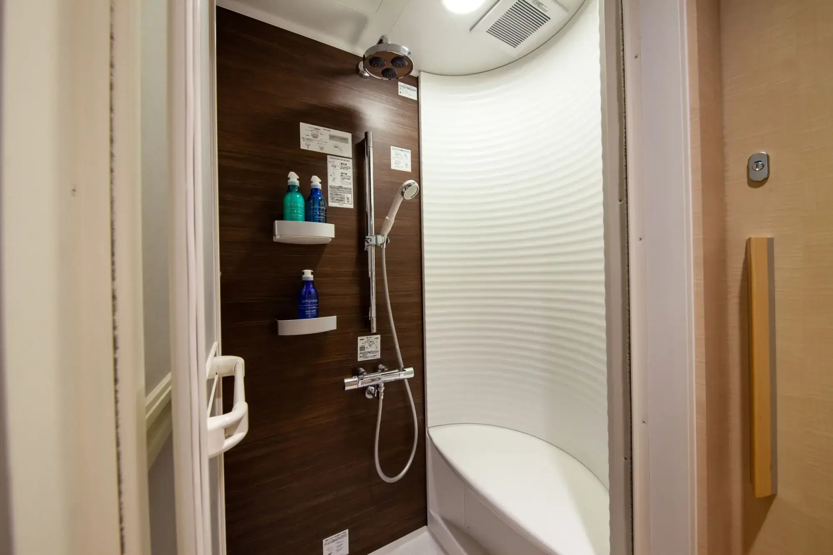 Y's Cabin & Hotel Naha Kokusai Dori