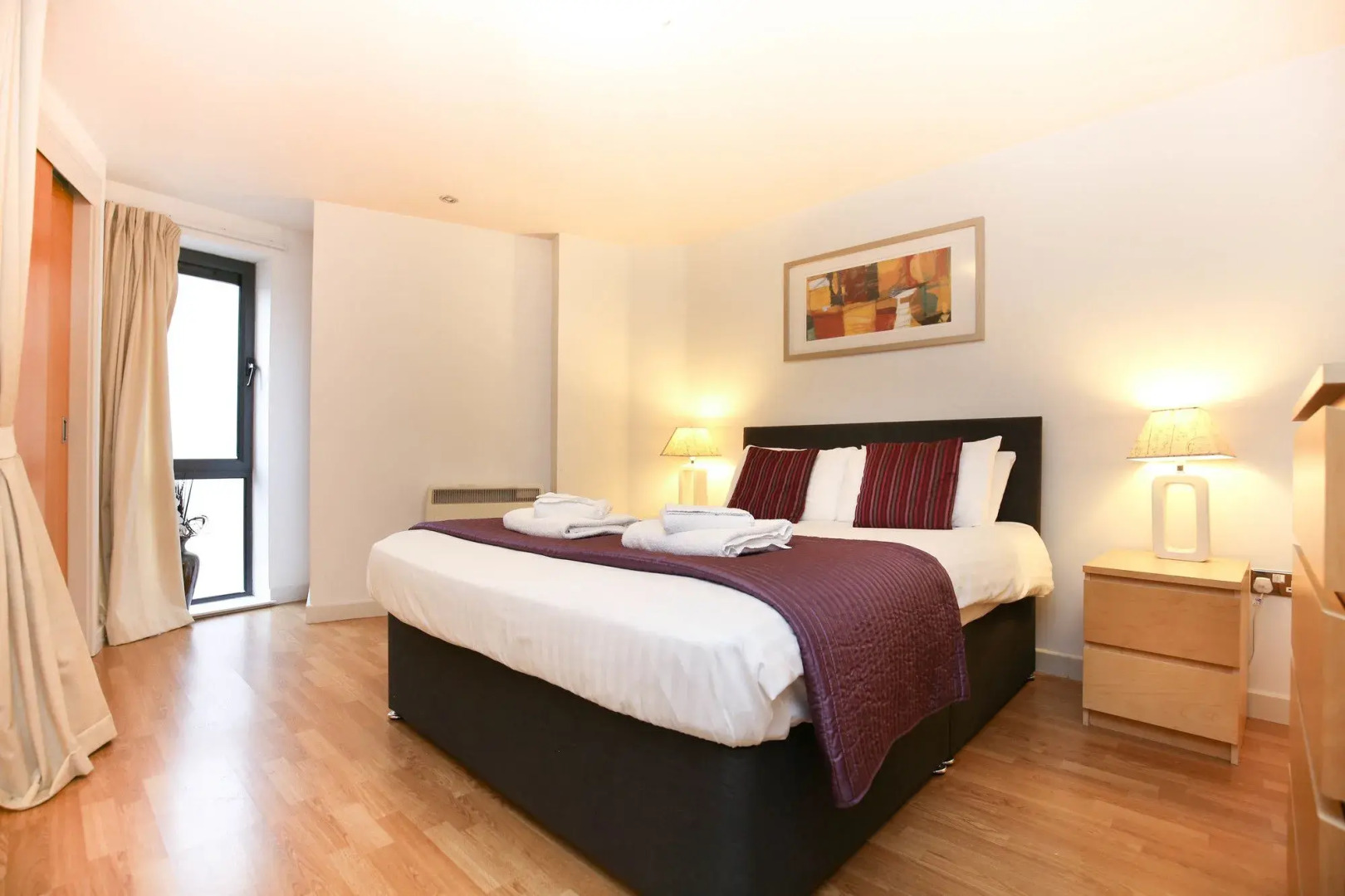 Baltic Quay Apartments Week2Week