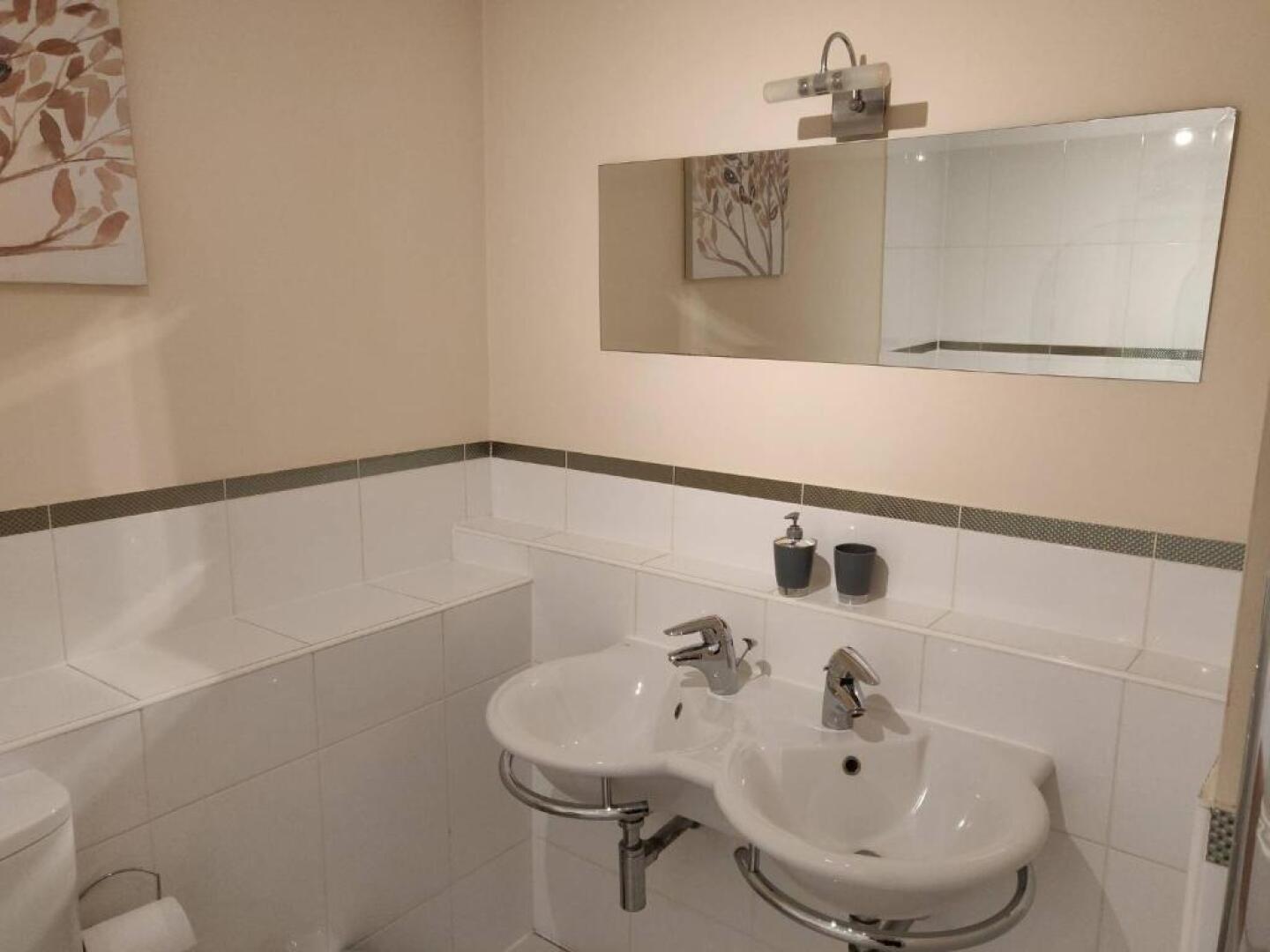 Penthouse Apartment Little Paxton - 47 Skipper Way