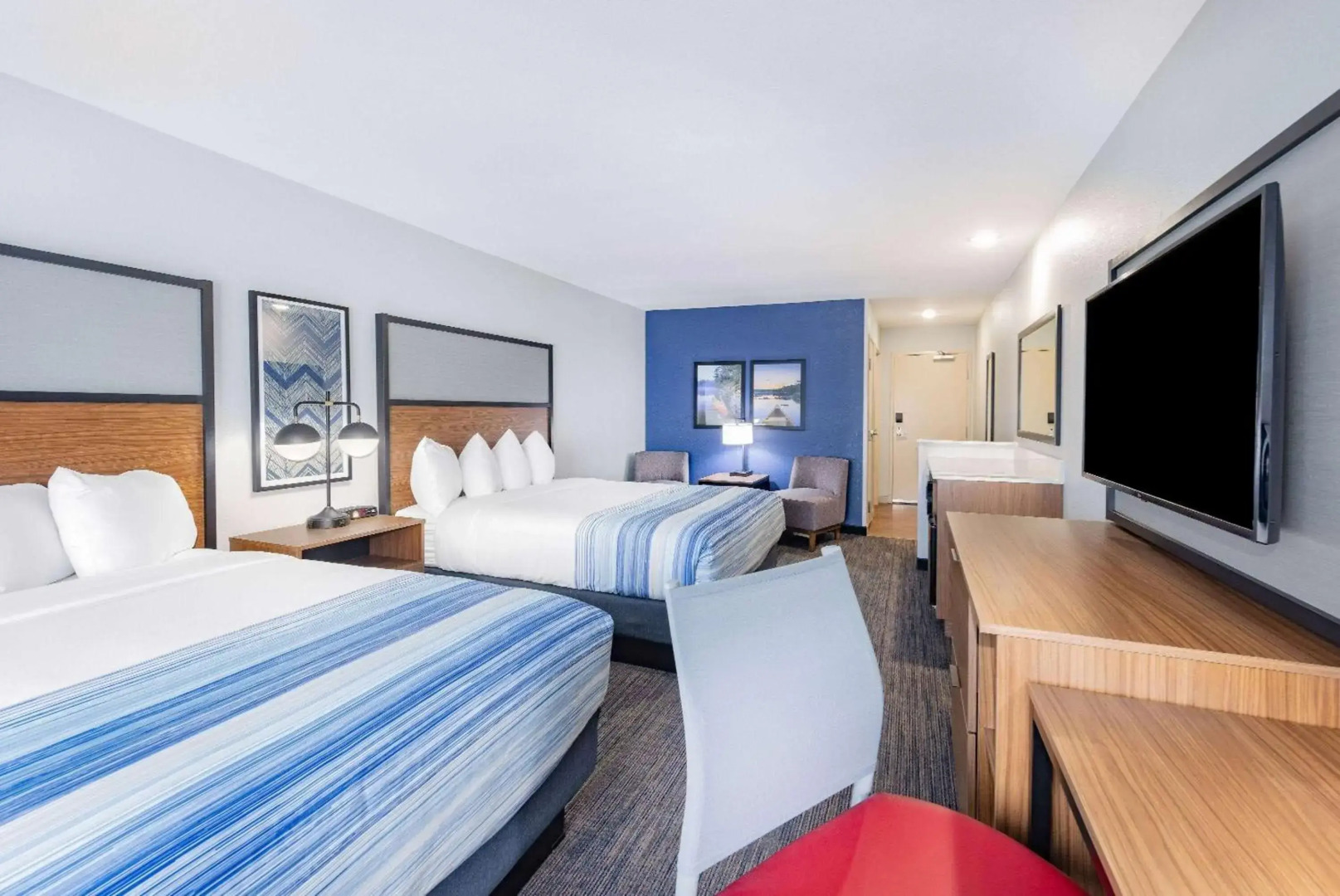 AmericInn by Wyndham International Falls Southwest