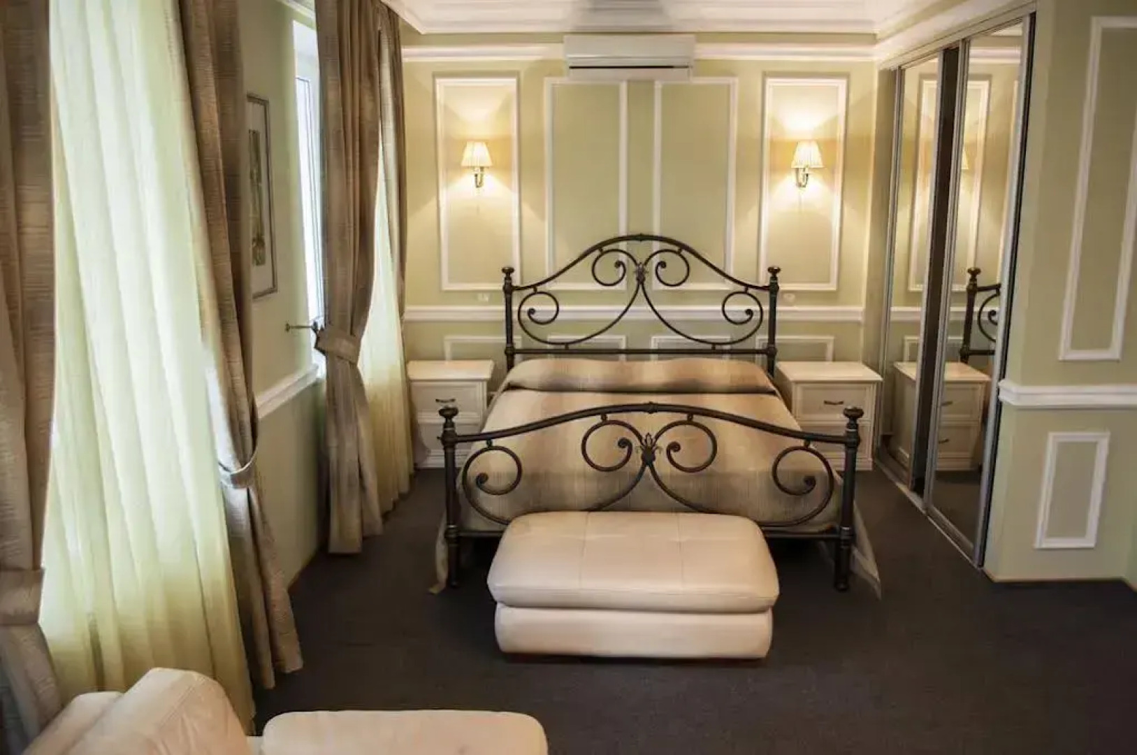 Гостиный Двор