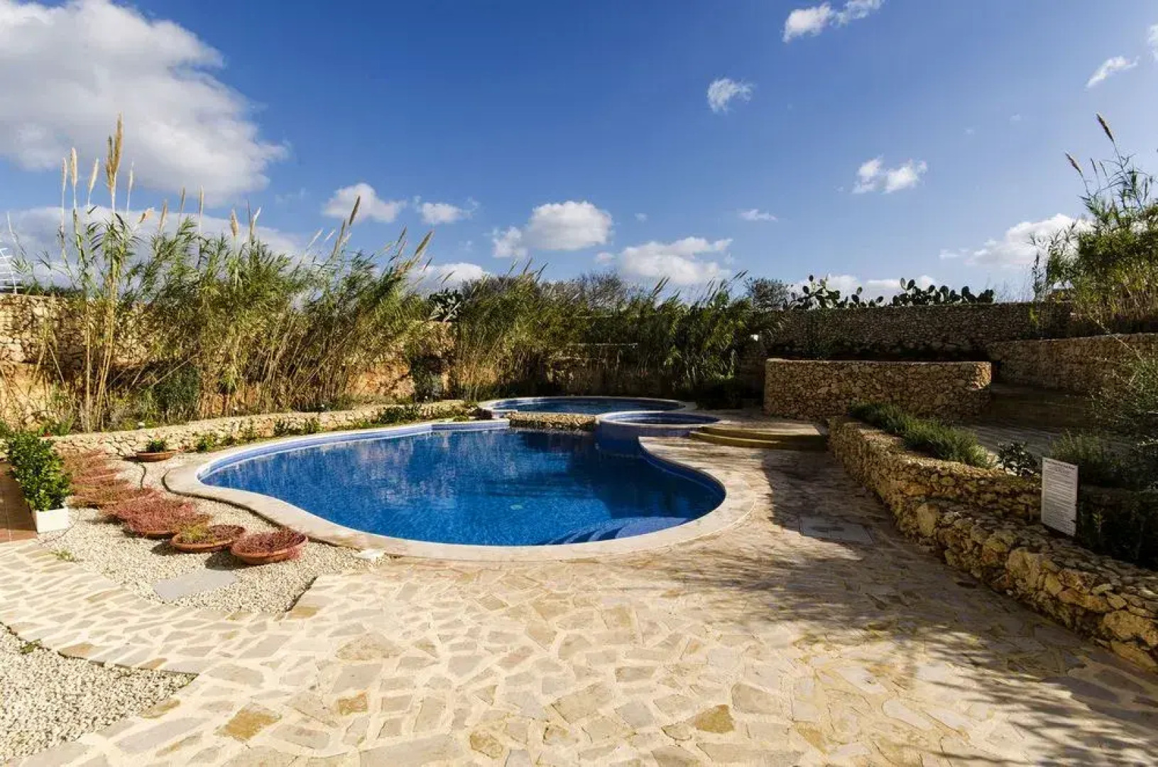 Misrah Simar Complex