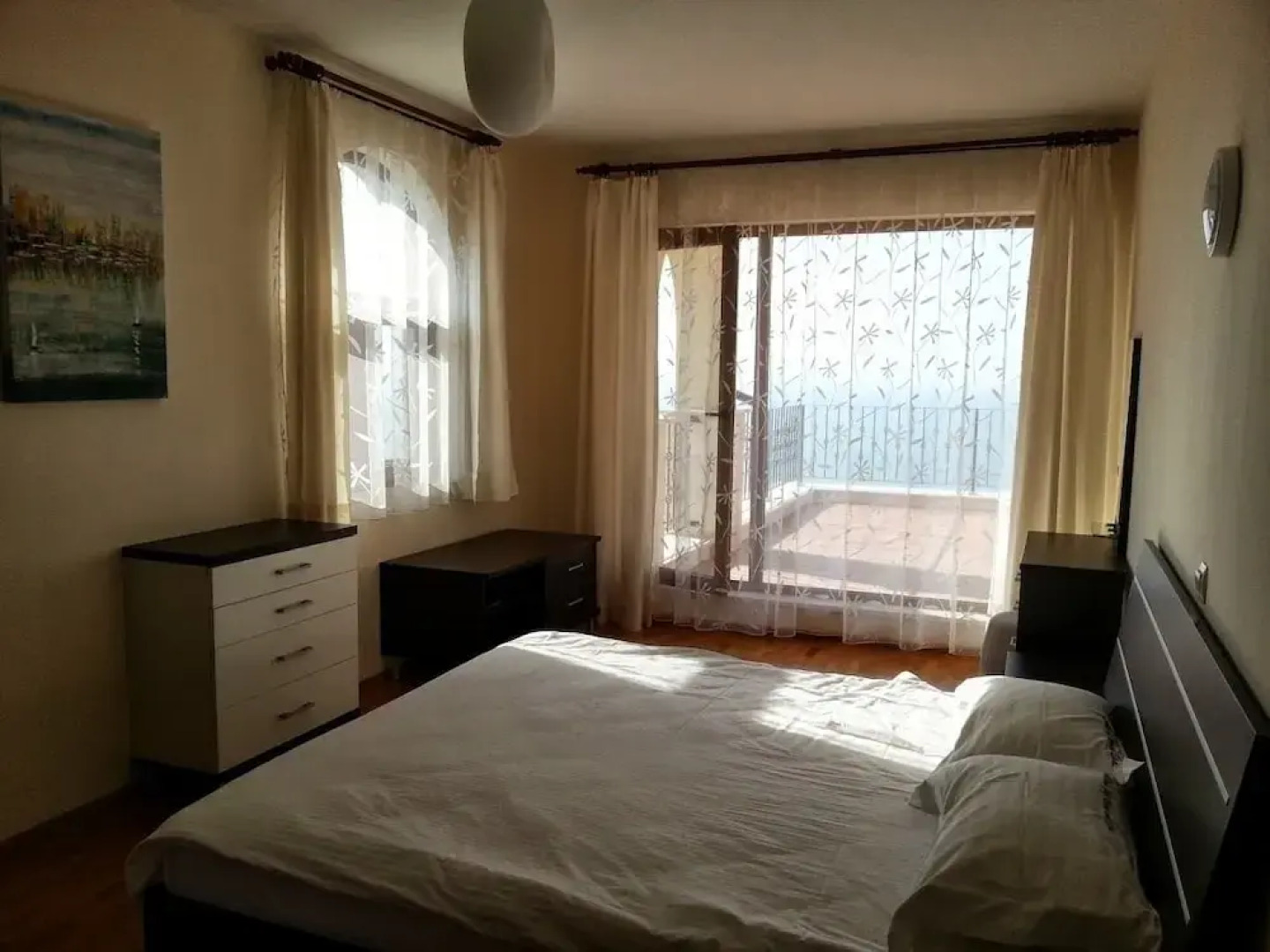 Lighthouse Luxe Estate Apart & Villas