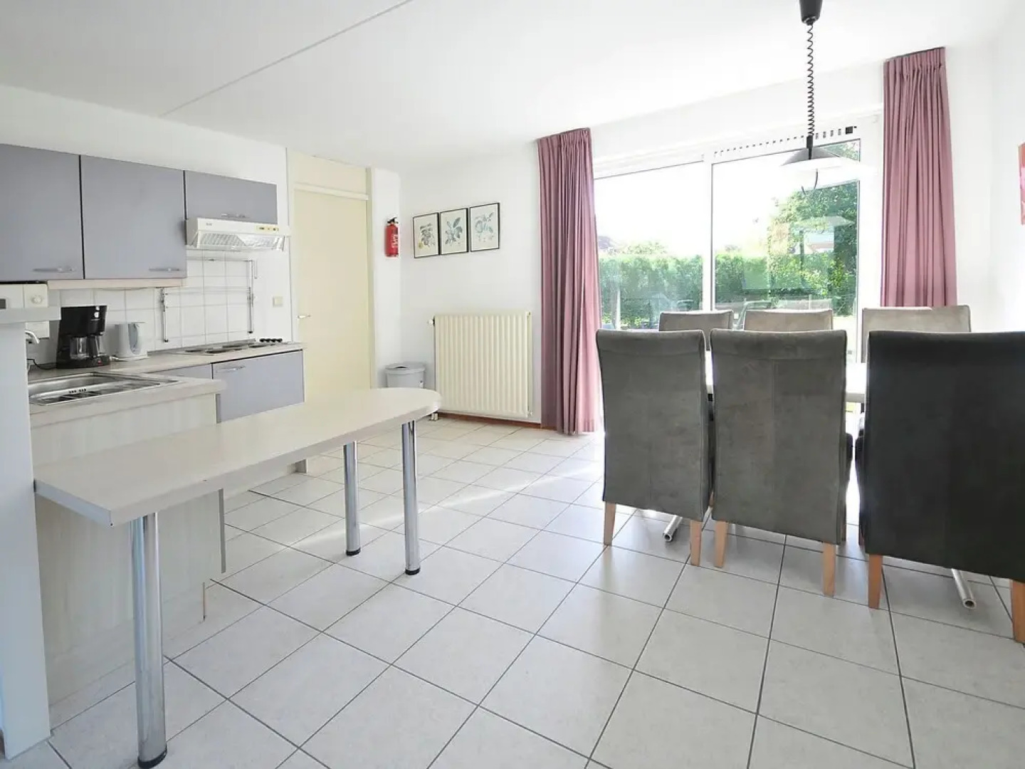 Detached Villa with Microwave, 1 Km. From the Sea And Beach