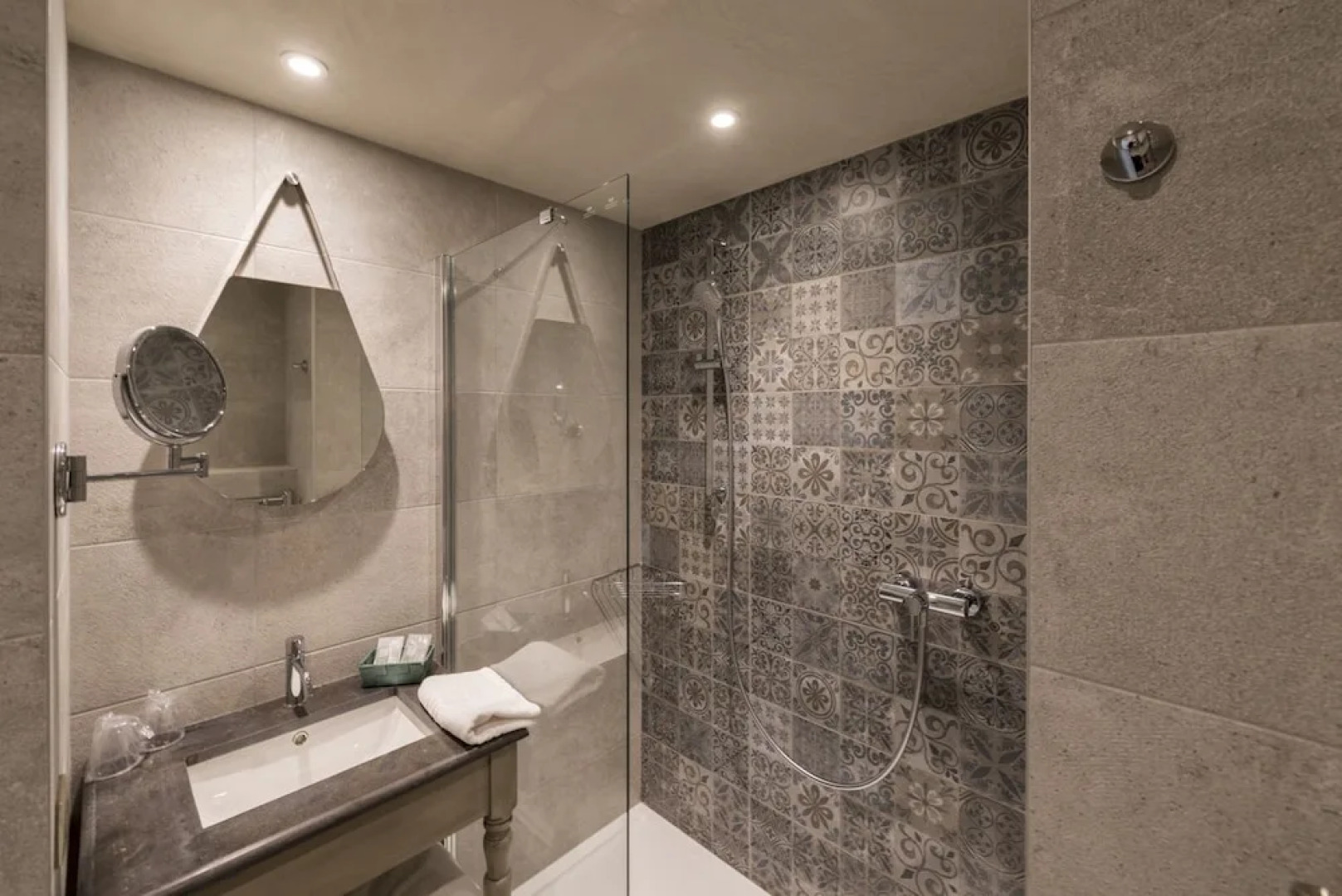 Nouvel Hôtel du Commerce