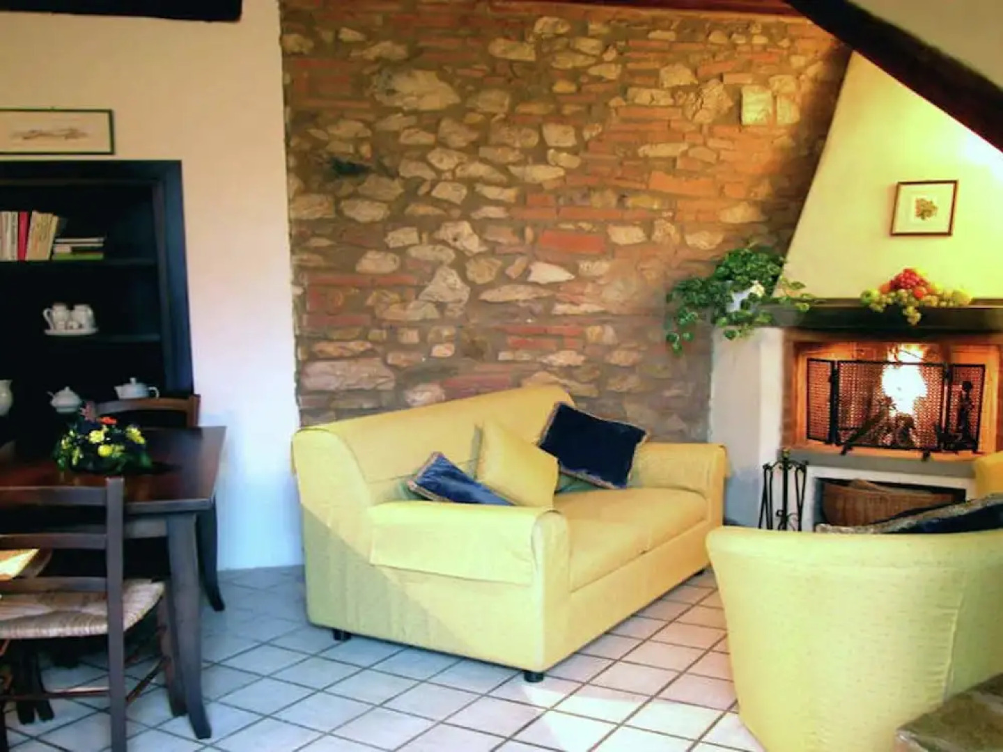 Spacious Holiday Home in Sovicille With Swimming Pool