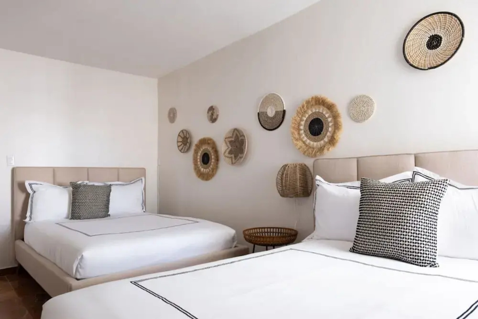 Vistamar Private Waterfront Home Pool