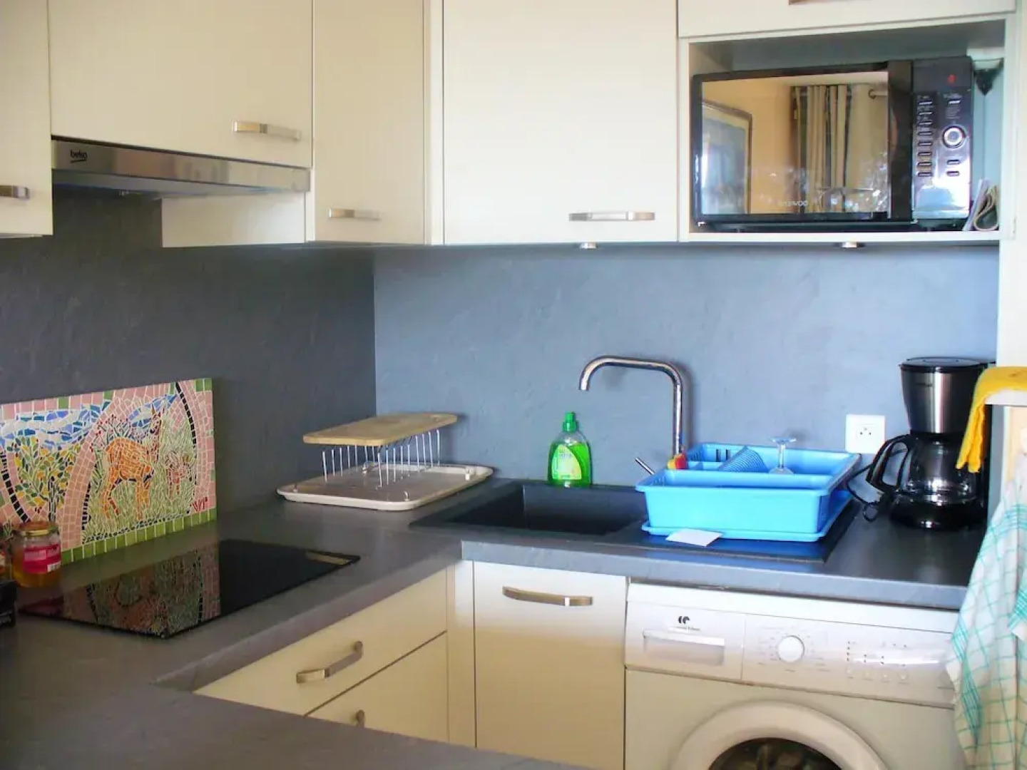 Apartment With one Bedroom in Gassin, With Wonderful sea View, Shared Pool and Furnished Balcony - 100 m From the Beach