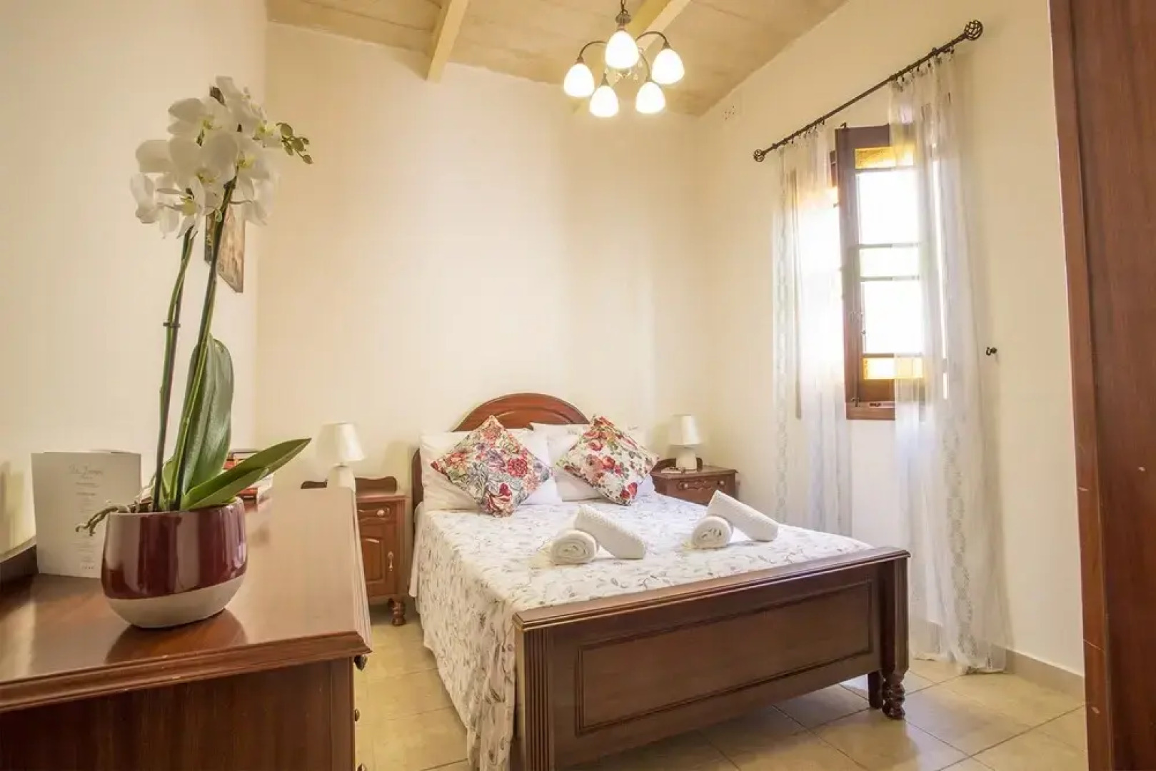 Tieqa Hamra Charming House