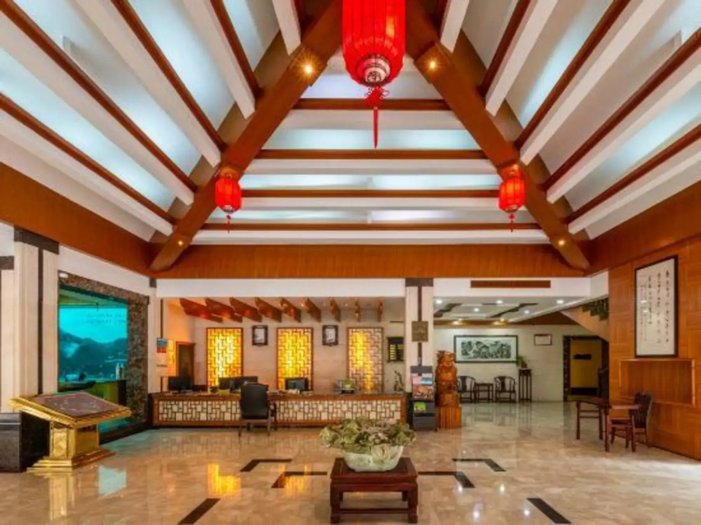 Baizhao Mountain Hotel